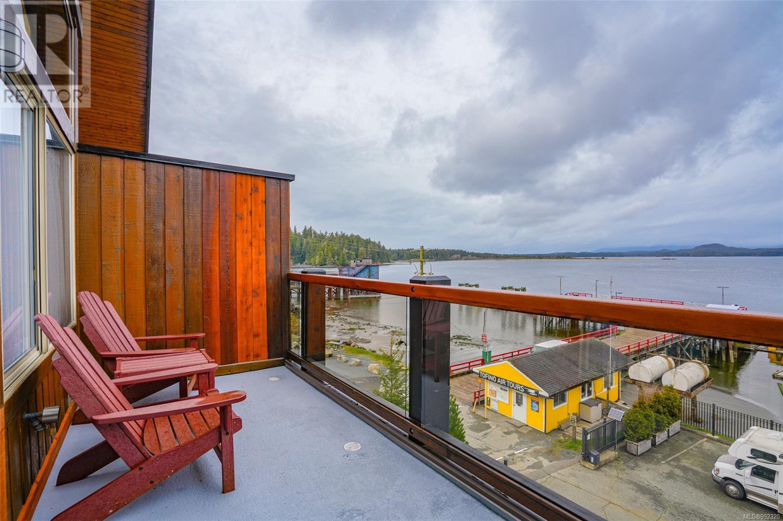 300 Main St, Tofino