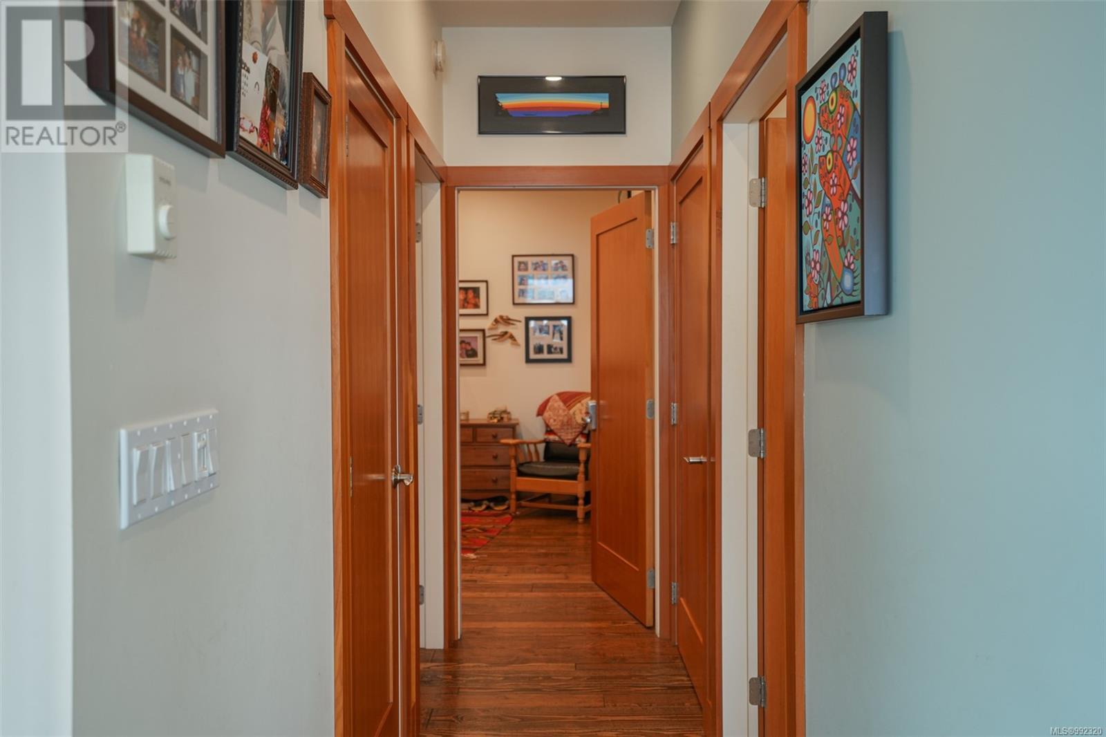 300 Main St, Tofino
