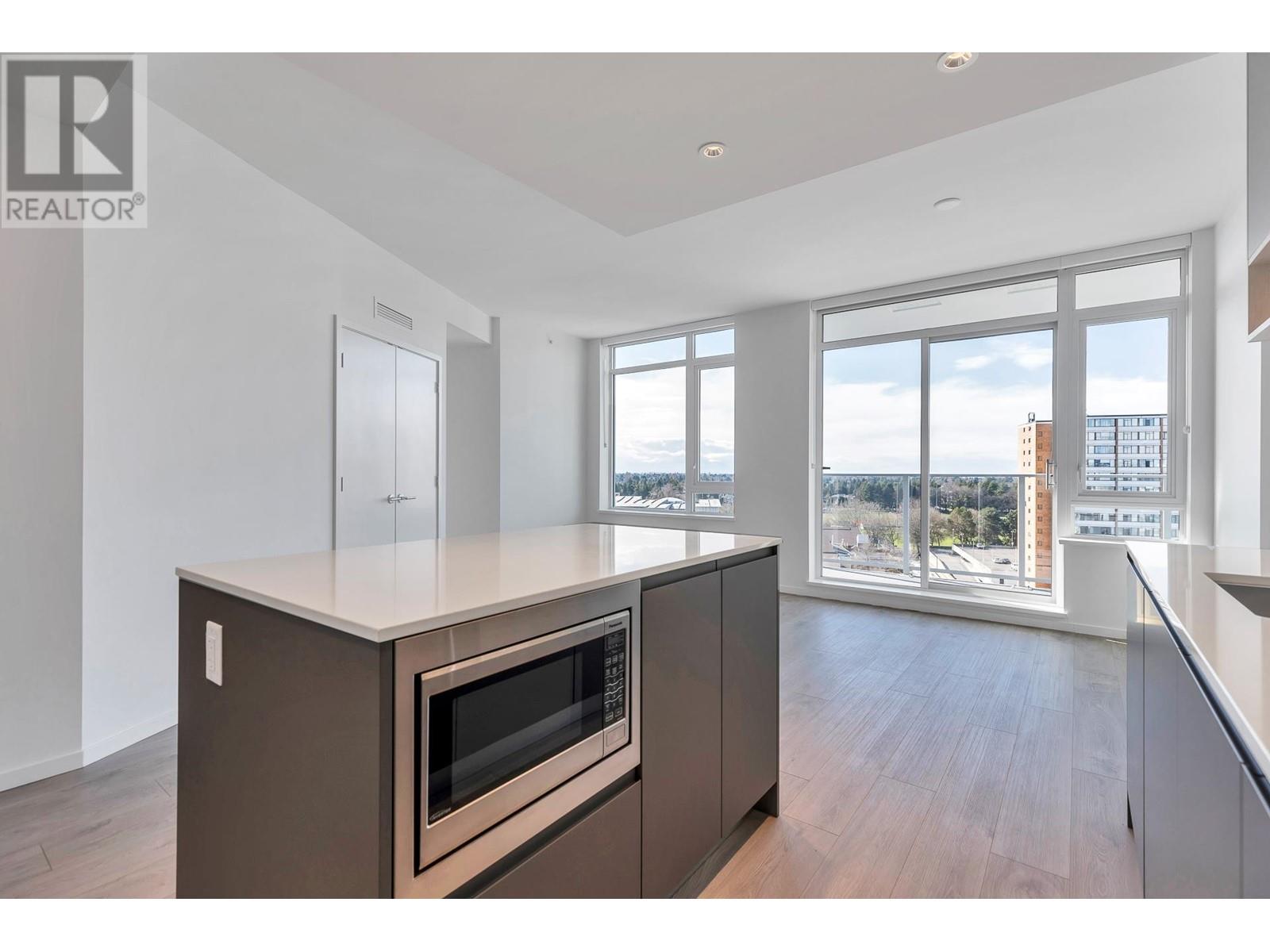 Photo 9 of 1103 6808 Minoru Boulevard, Richmond BC