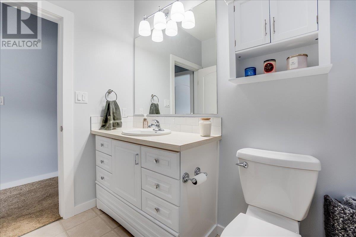 8480 Highway 22A, Trail