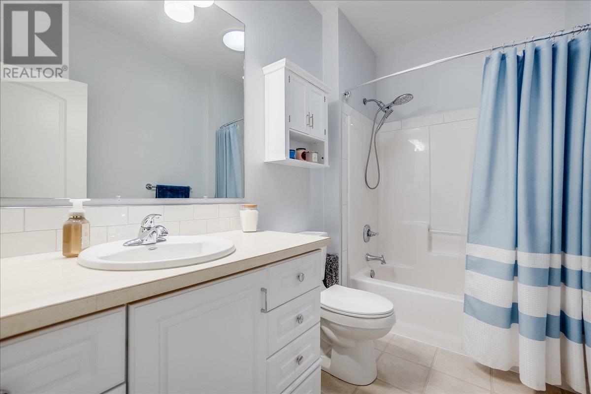 8480 Highway 22A, Trail