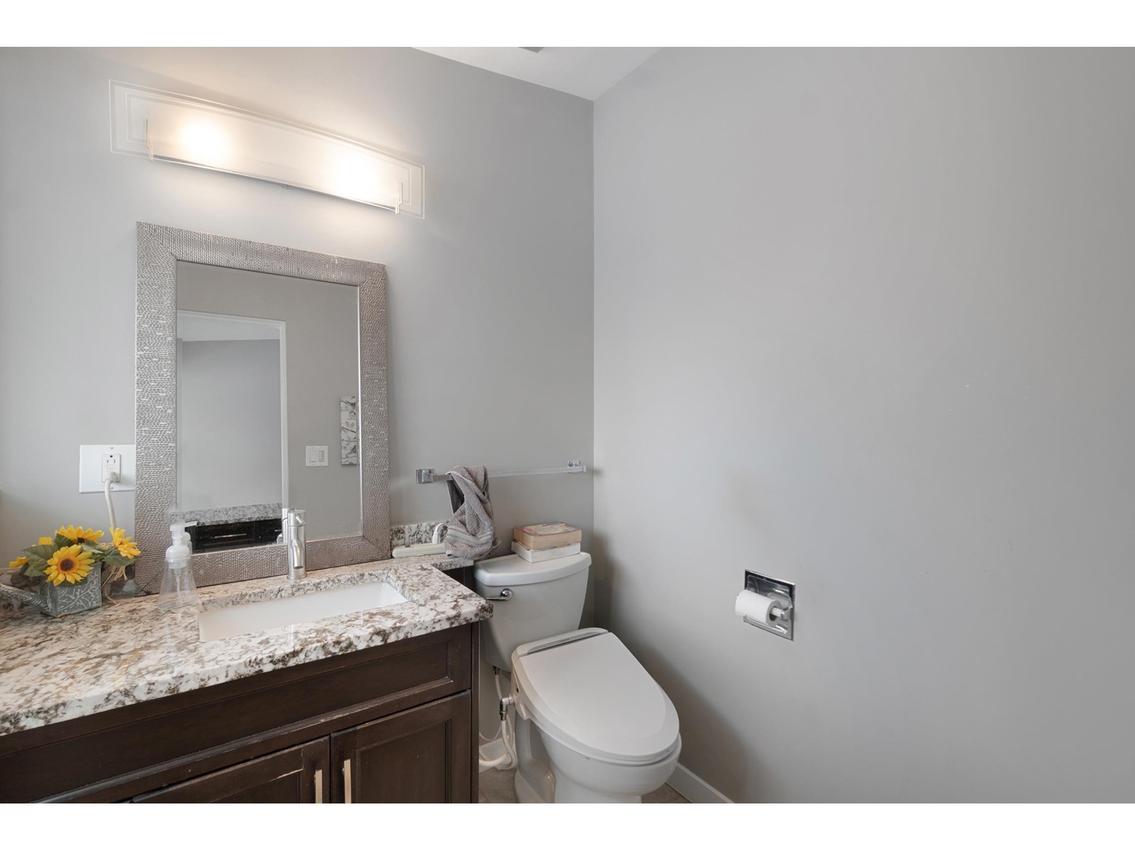 Photo 18 of 21115 102 B Avenue, Langley BC