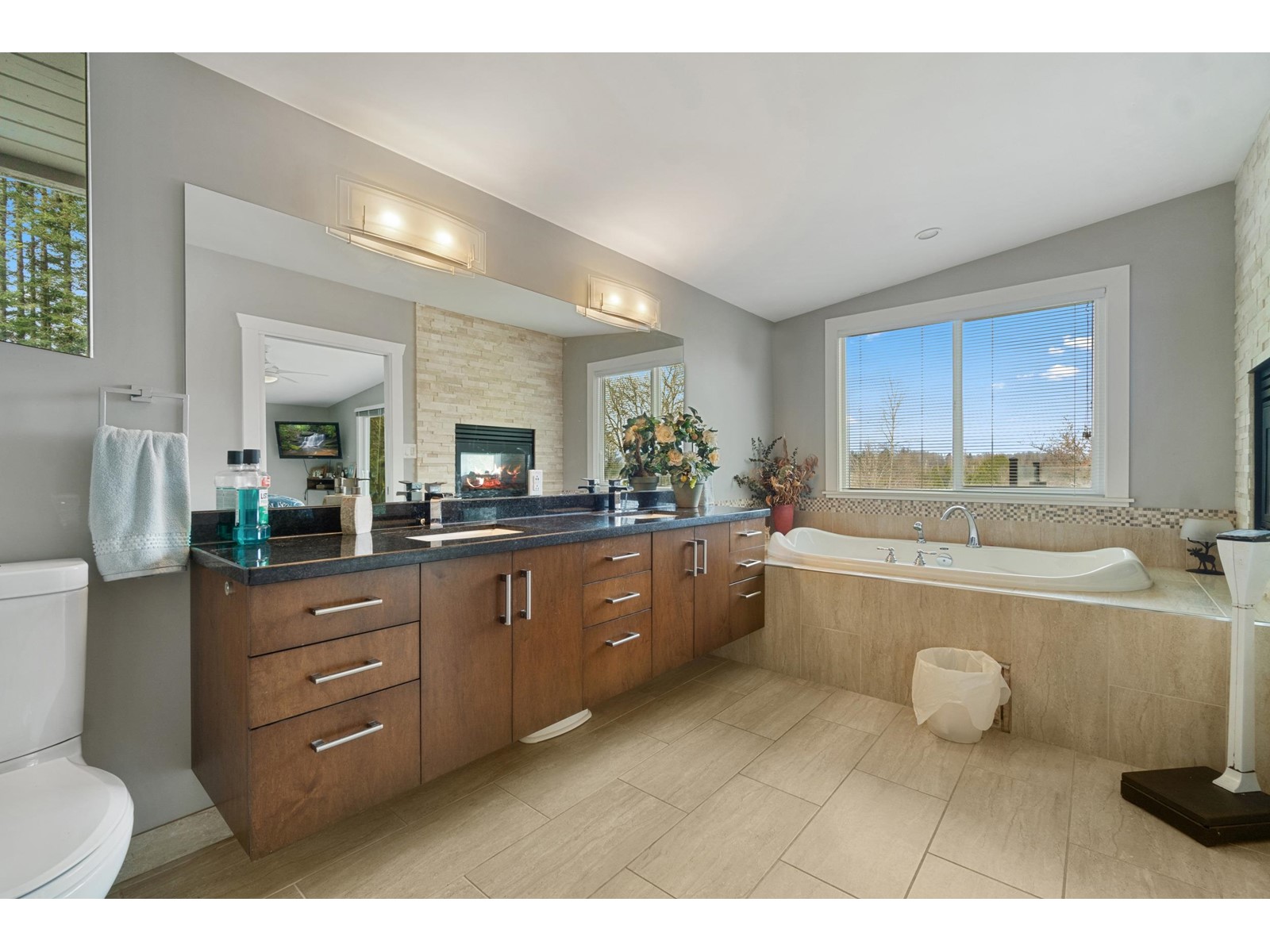 Photo 22 of 21115 102 B Avenue, Langley BC