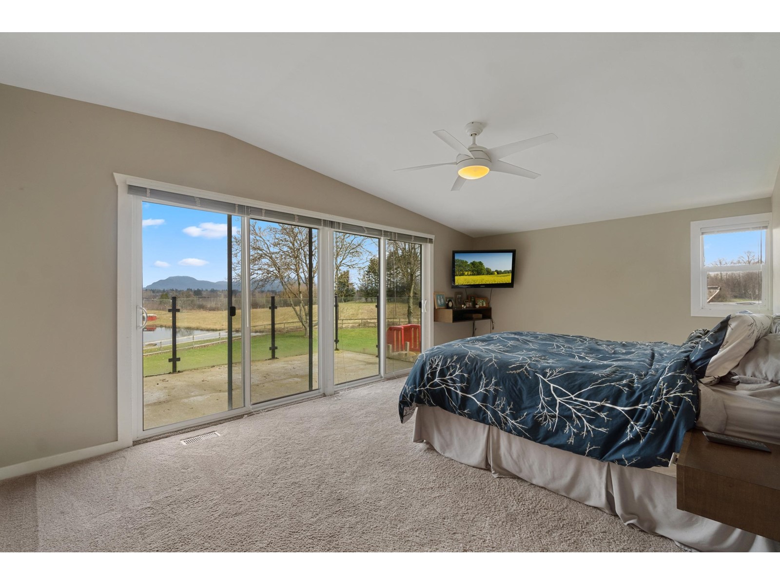 Photo 21 of 21115 102 B Avenue, Langley BC