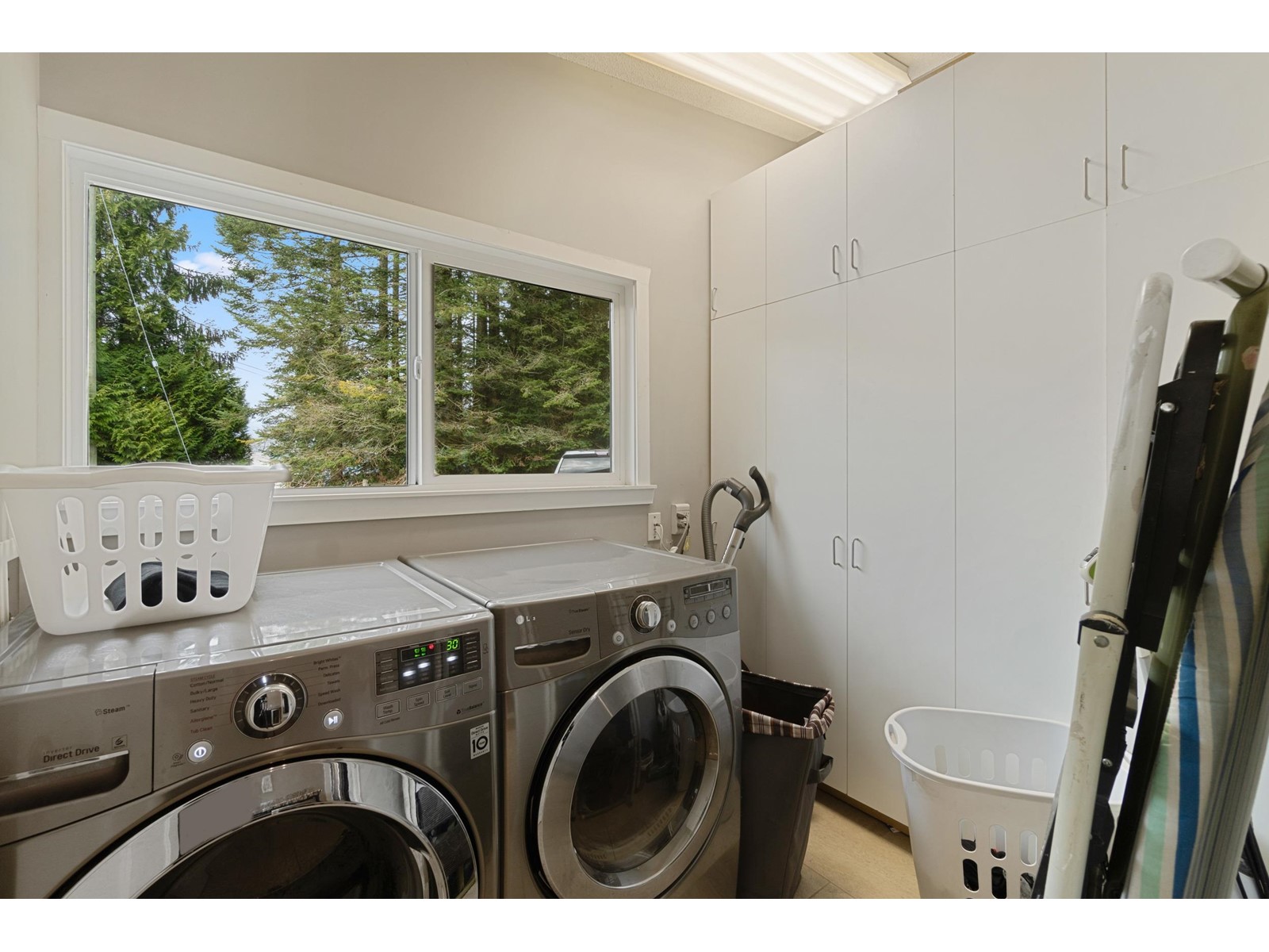 Photo 15 of 21115 102 B Avenue, Langley BC
