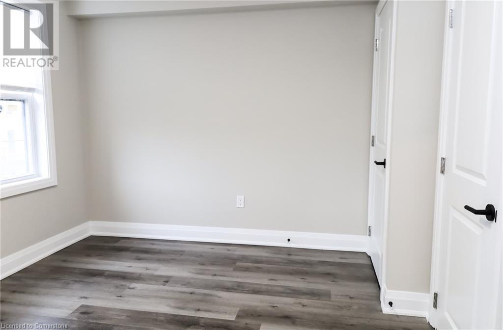 Photo 8 of 574 Cannon Street E, Hamilton ON