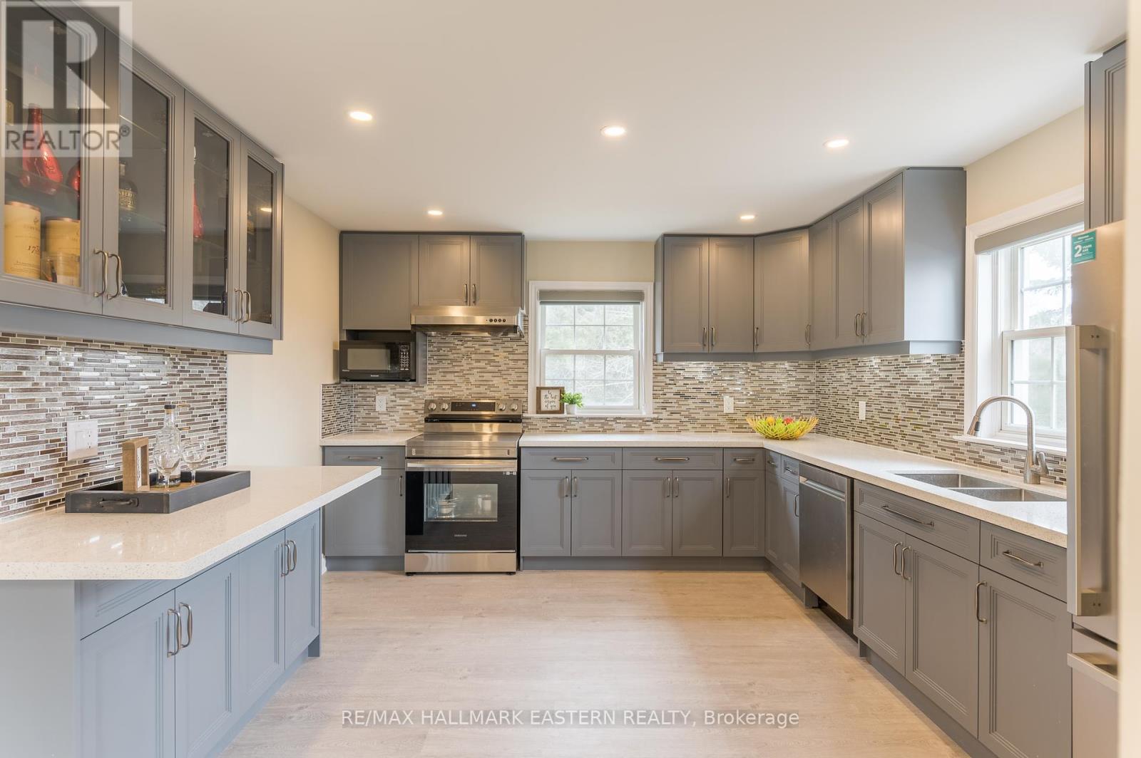 Photo 11 of 521 Concession Rd 8 W, Trent Hills ON