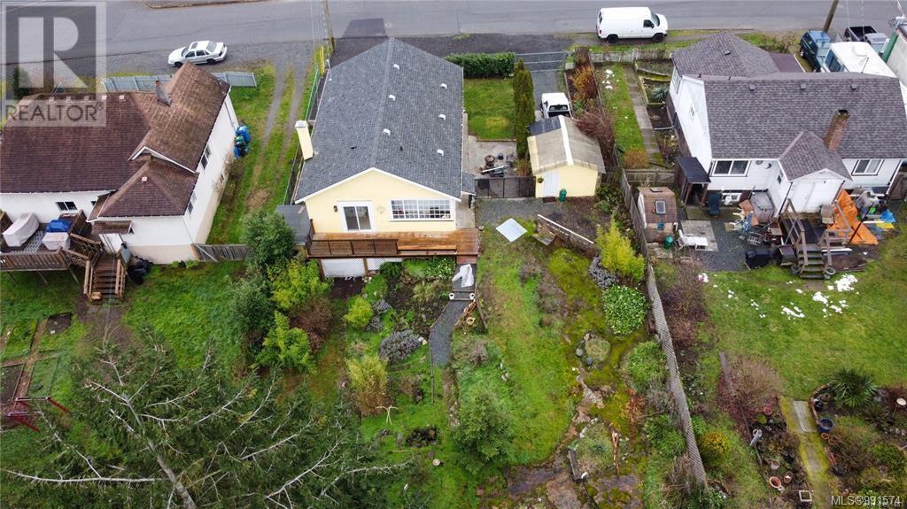 676 Pine St, Nanaimo real estate listing 991574