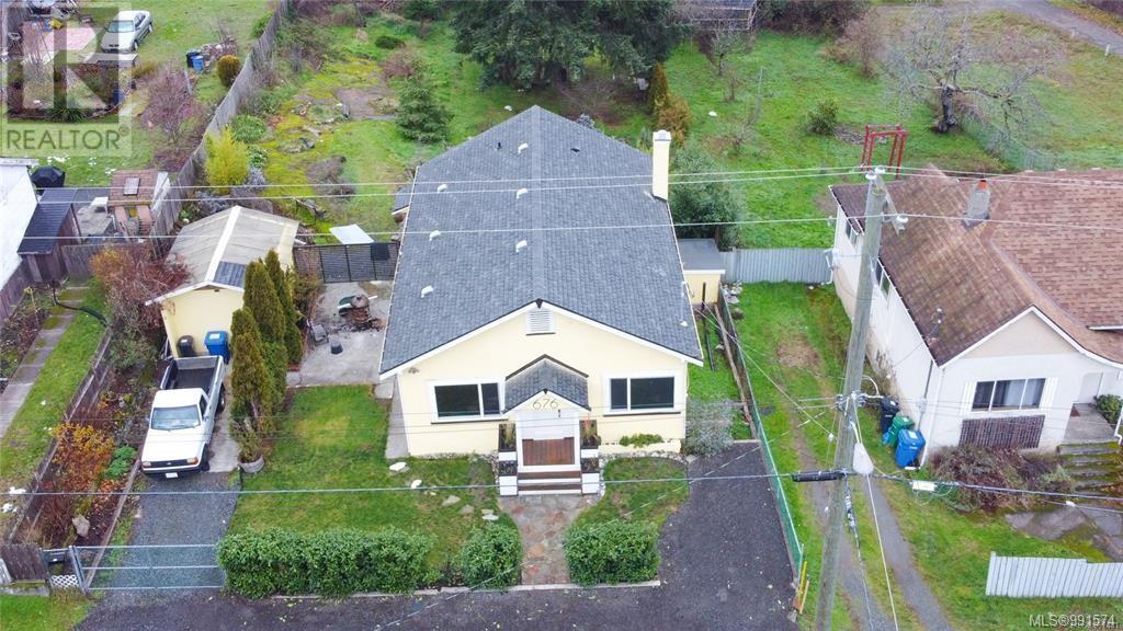 676 Pine St, Nanaimo real estate listing 991574