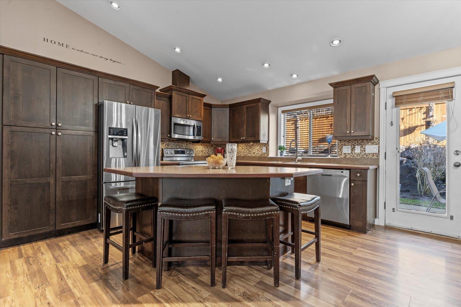 46703 HUDSON ROAD, Promontory, Chilliwack real estate listing R2959912