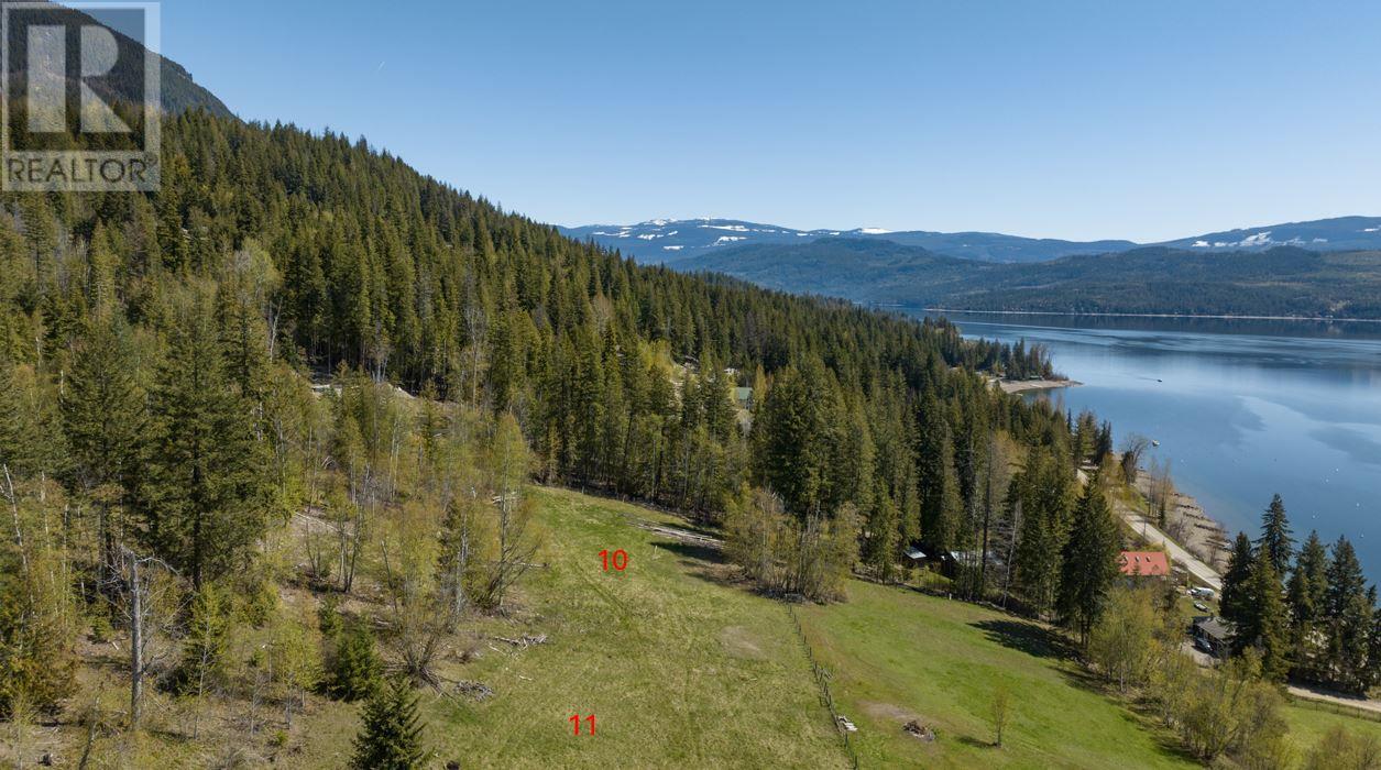 Lot 11 Lonneke Bay Lot# 11, Anglemont