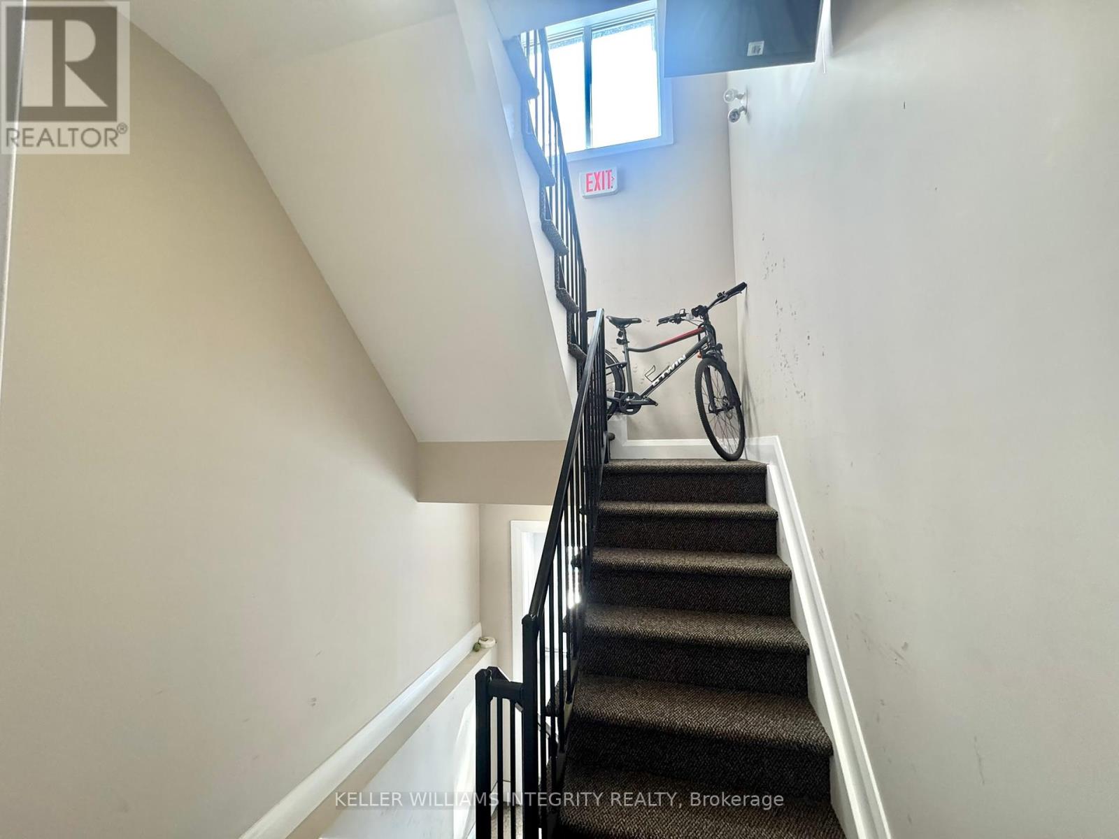 Photo 12 of 138 King George Street, Ottawa ON