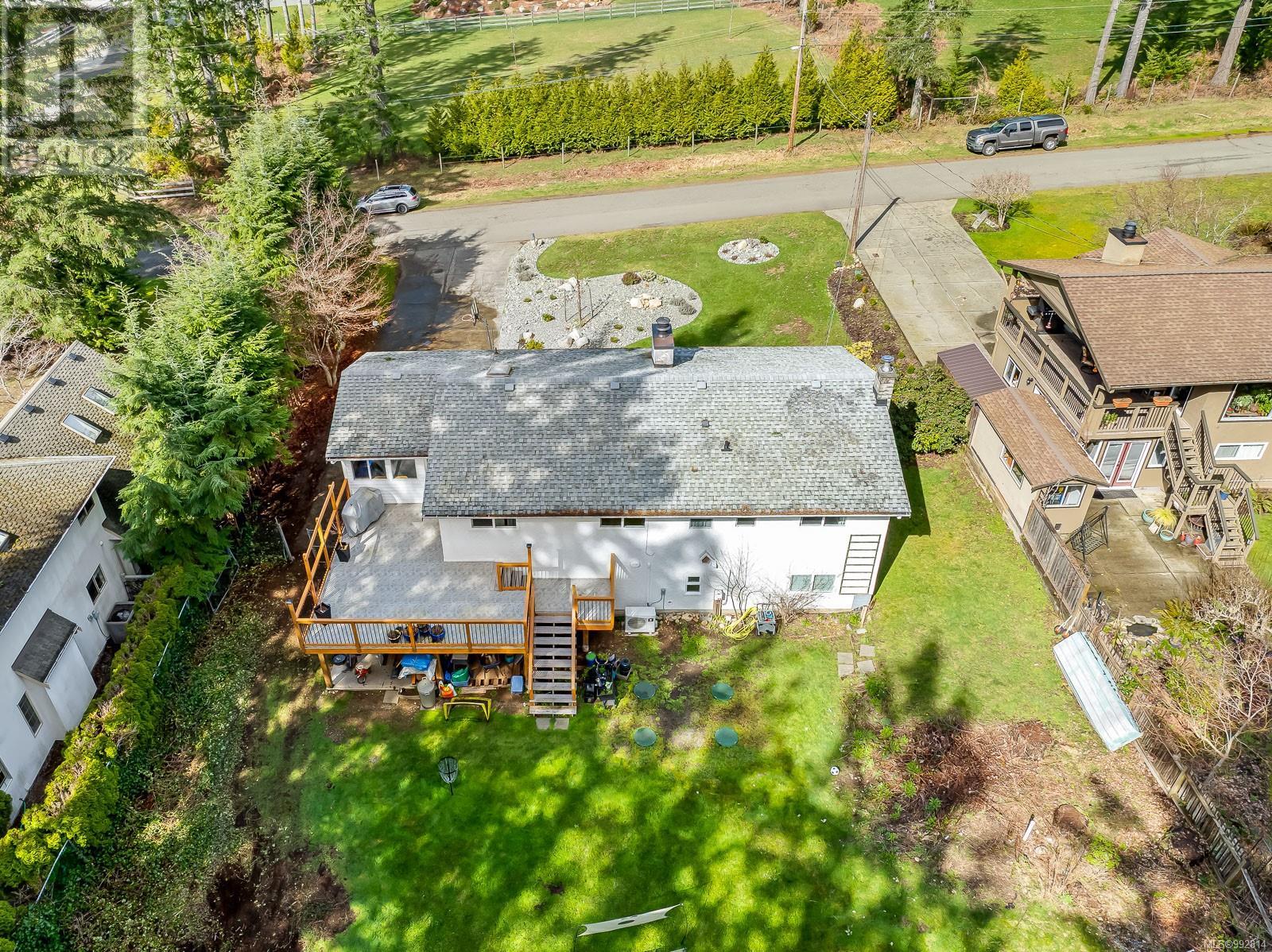 2413 Barbara Rd, Courtenay