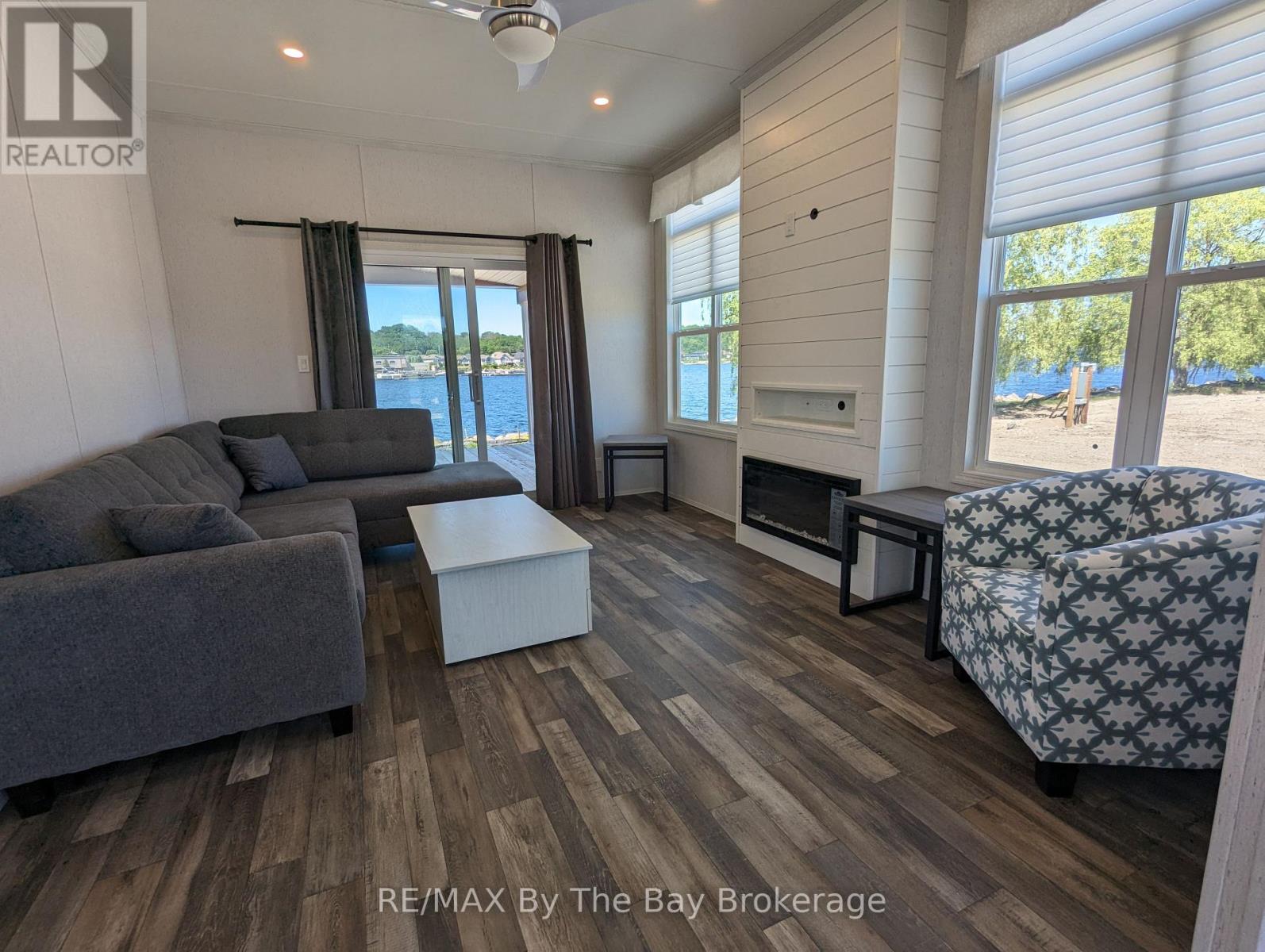 Photo 7 of 51 3282 Ogdens Beach Road, Tay ON