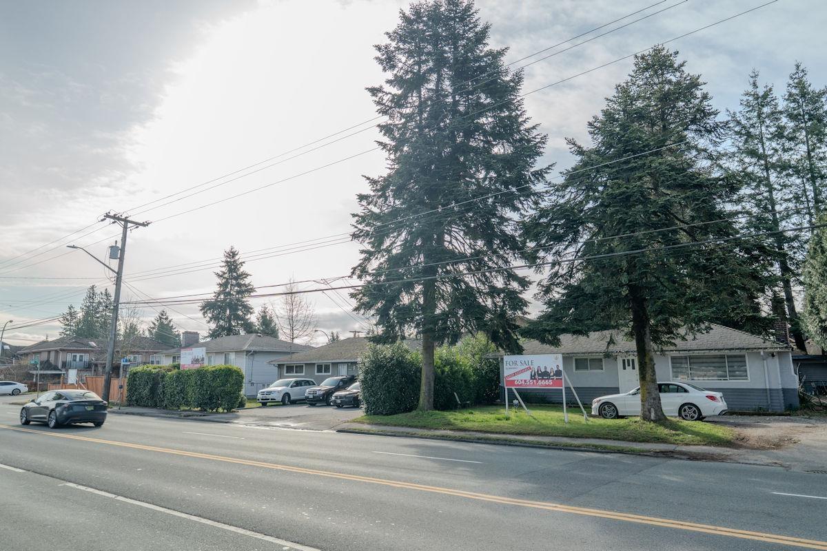 Photo 4 of 12370 96 Avenue, Surrey BC