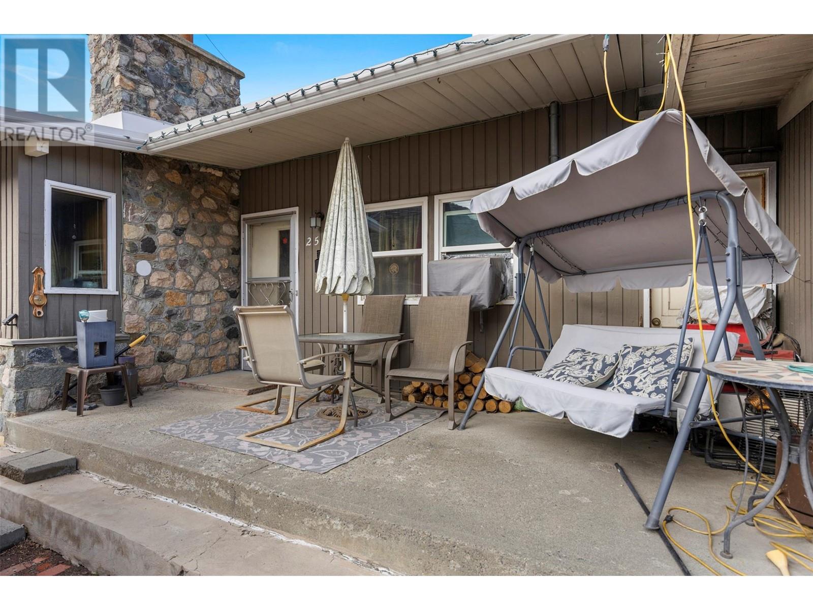 2556 / 2558 VALLEYVIEW DRIVE - Image 12