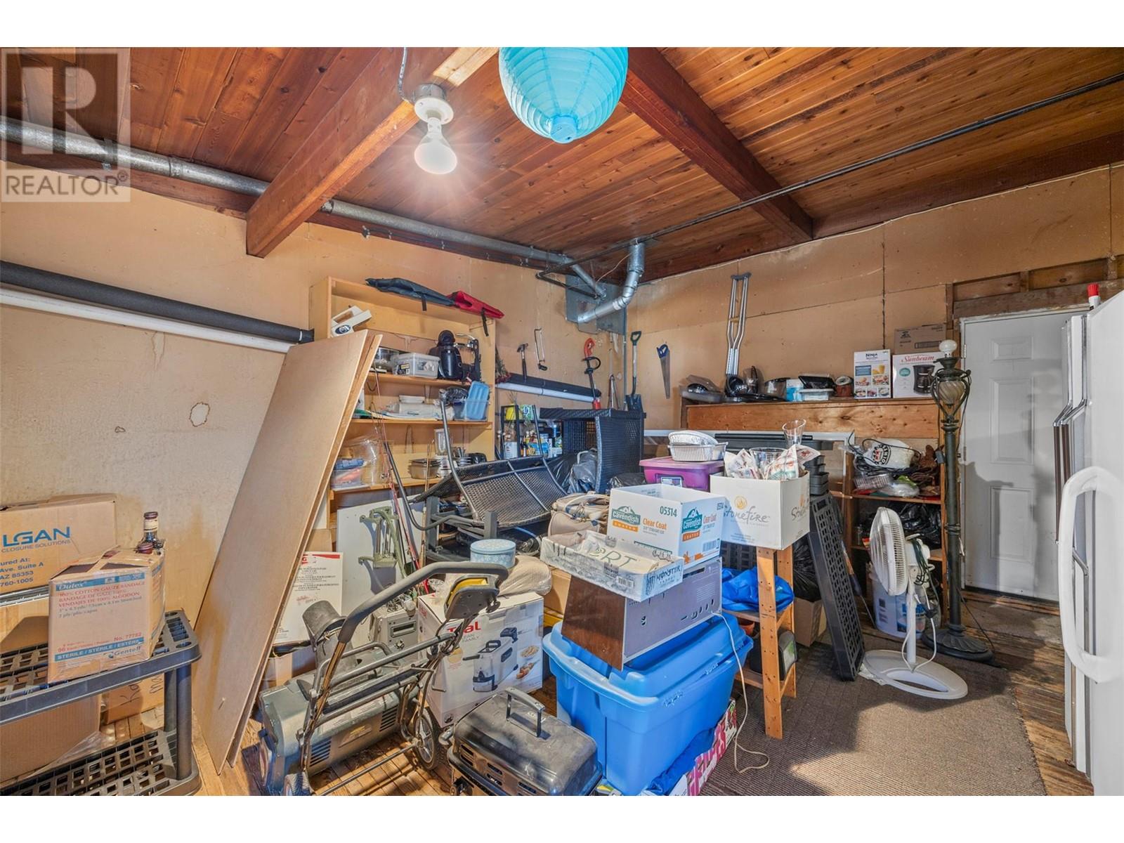 2556 / 2558 VALLEYVIEW DRIVE - Image 29