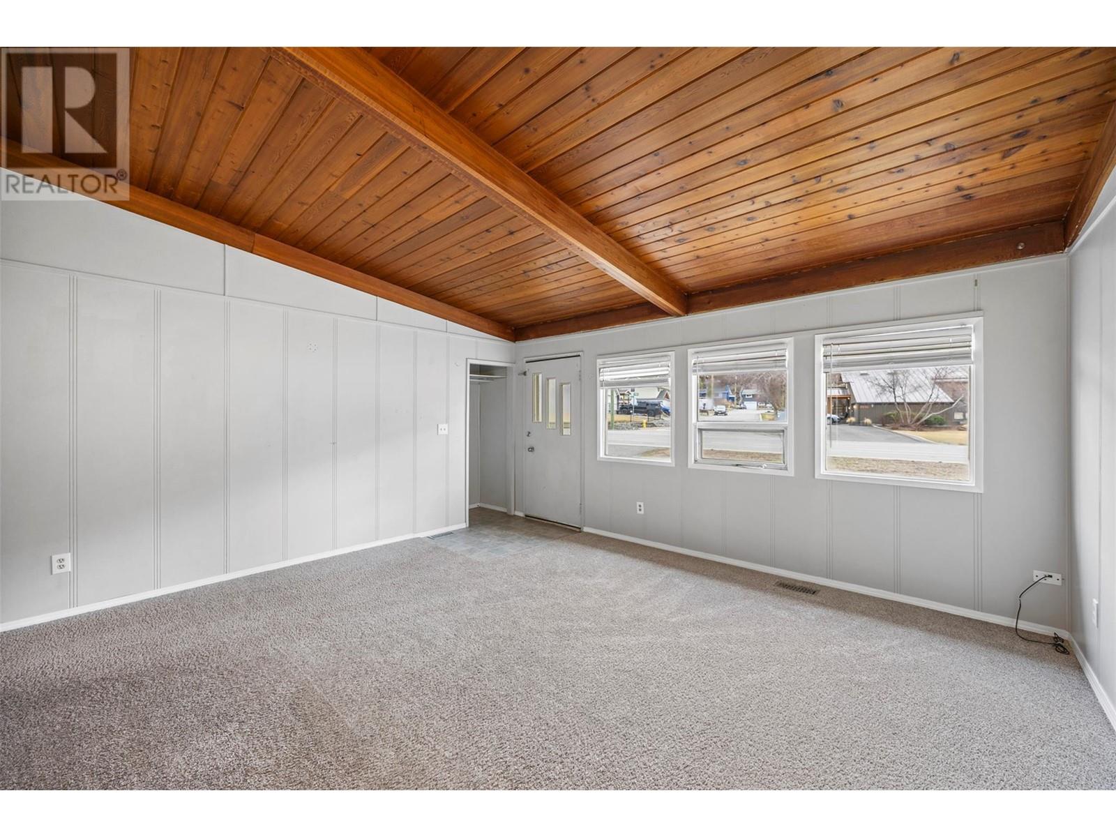 2556 / 2558 VALLEYVIEW DRIVE - Image 34