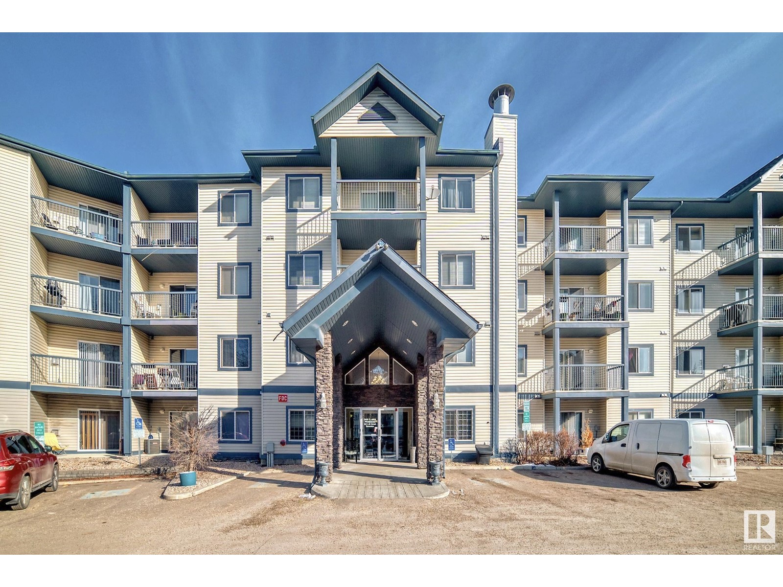 #339 16311 95 ST NW, Edmonton