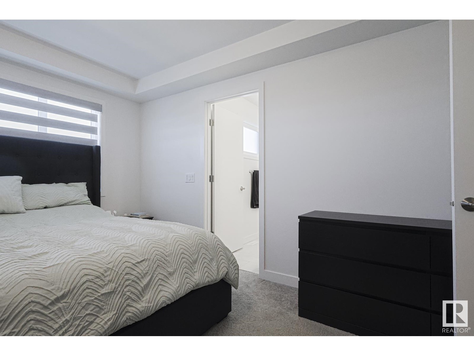 4804 KINNEY RD SW, Edmonton