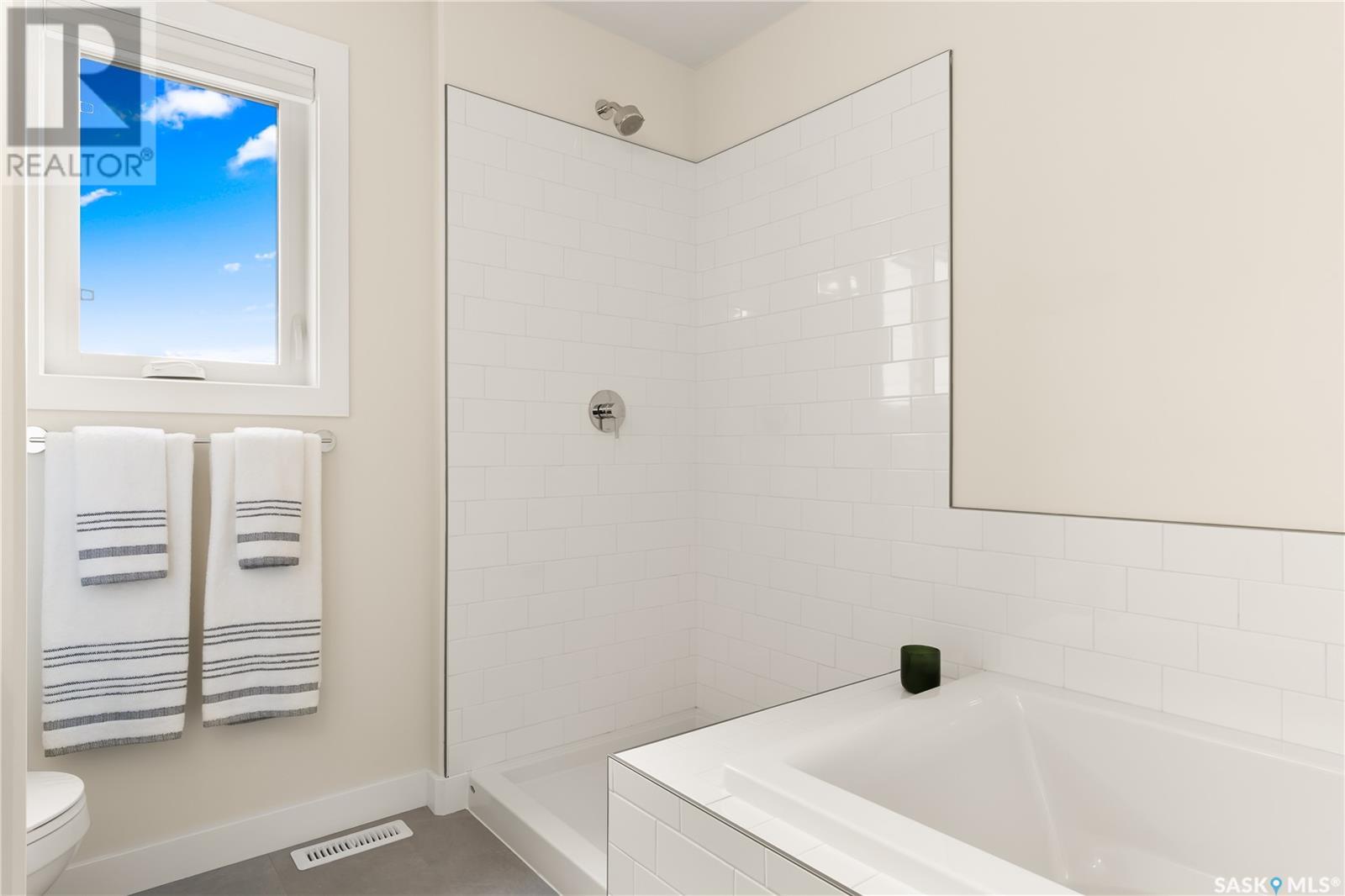 Photo 32 of 442 Doran Crescent, Saskatoon SK