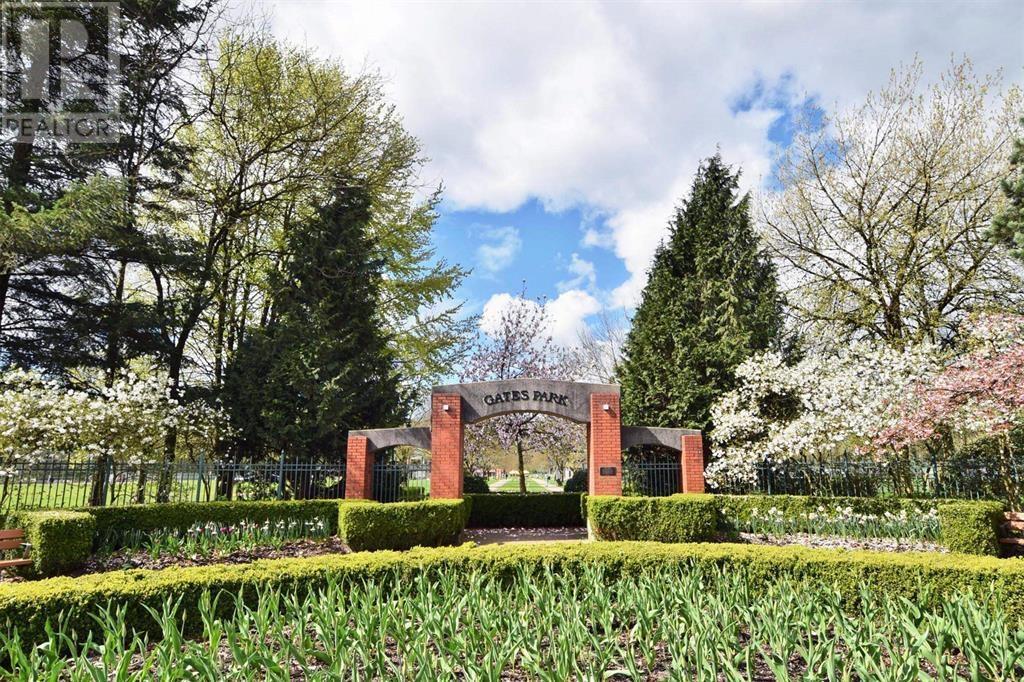 216 2484 WILSON AVENUE, Port Coquitlam real estate listing R2981561