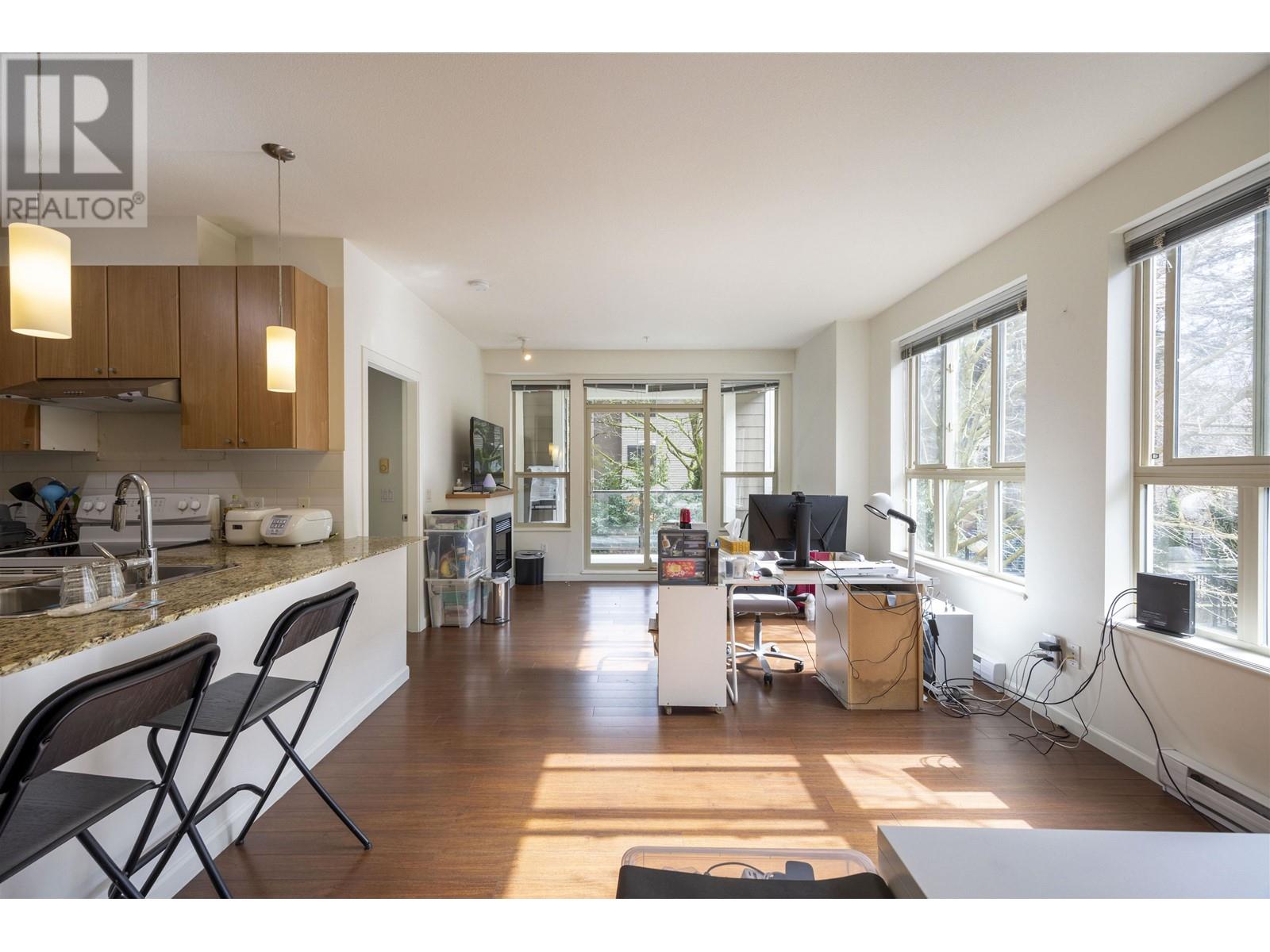 216 2484 WILSON AVENUE, Port Coquitlam real estate listing R2981561