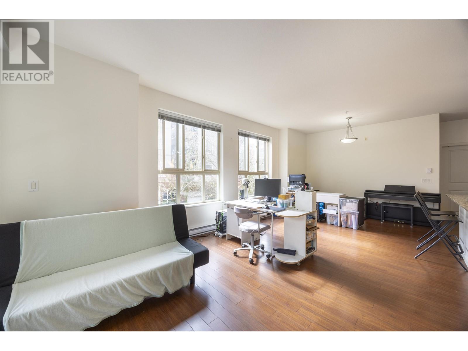 216 2484 WILSON AVENUE, Port Coquitlam real estate listing R2981561