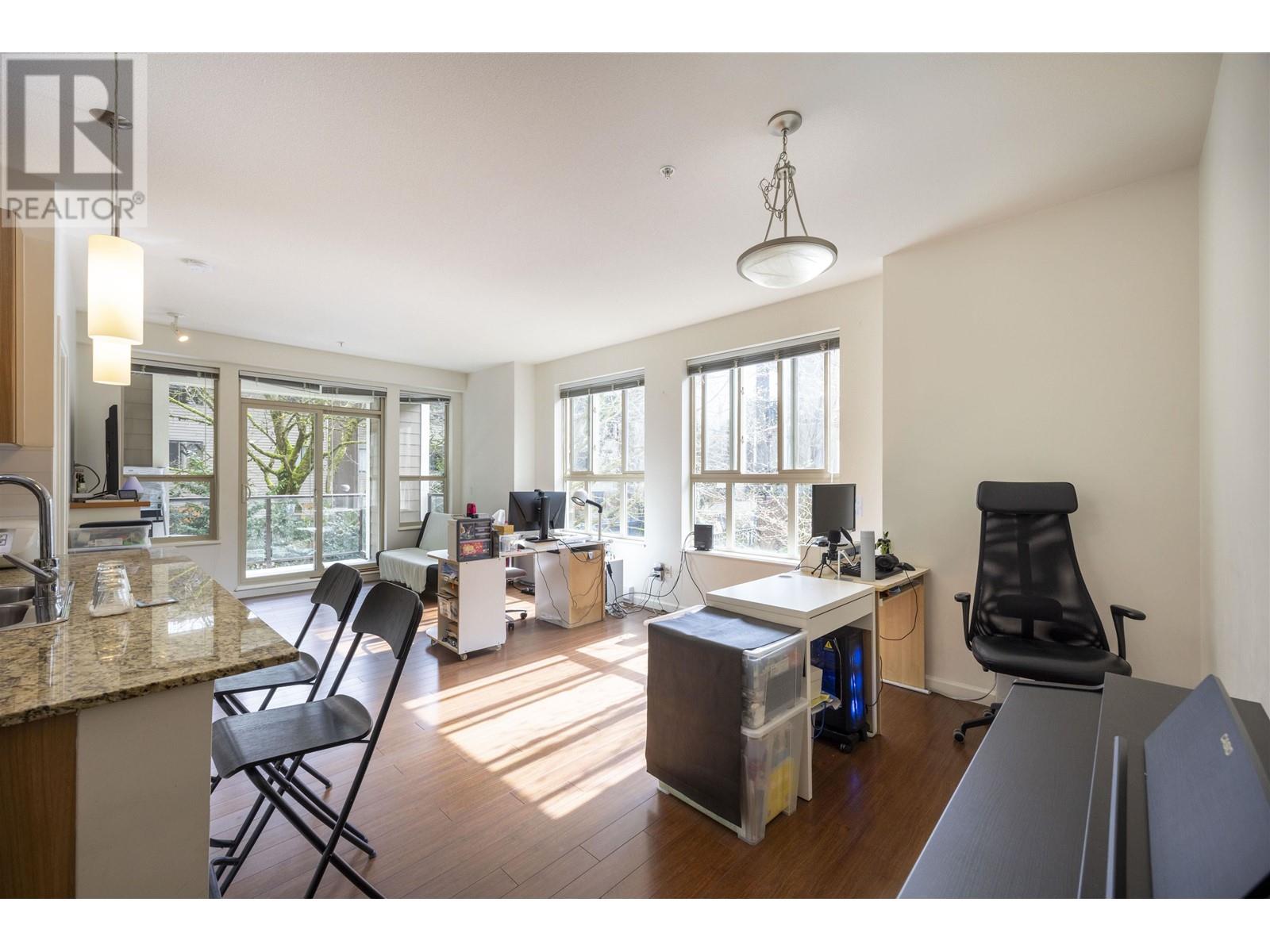 216 2484 WILSON AVENUE, Port Coquitlam real estate listing R2981561