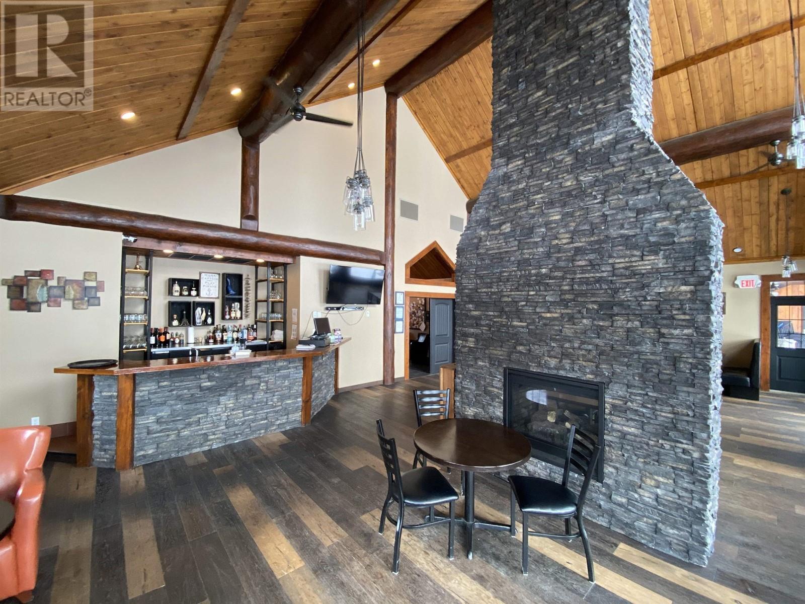 Photo 8 of 56490 Beaumont Road, Cluculz Lake BC