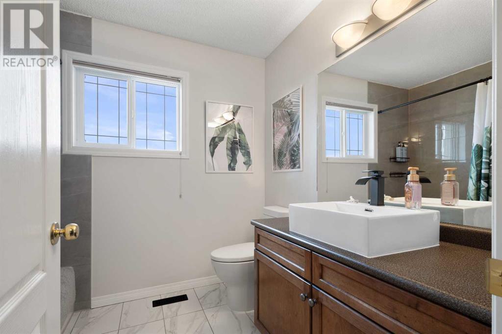 Single Family House for Sale in  Country Hills Gardens NW Country Hills Calgary 
