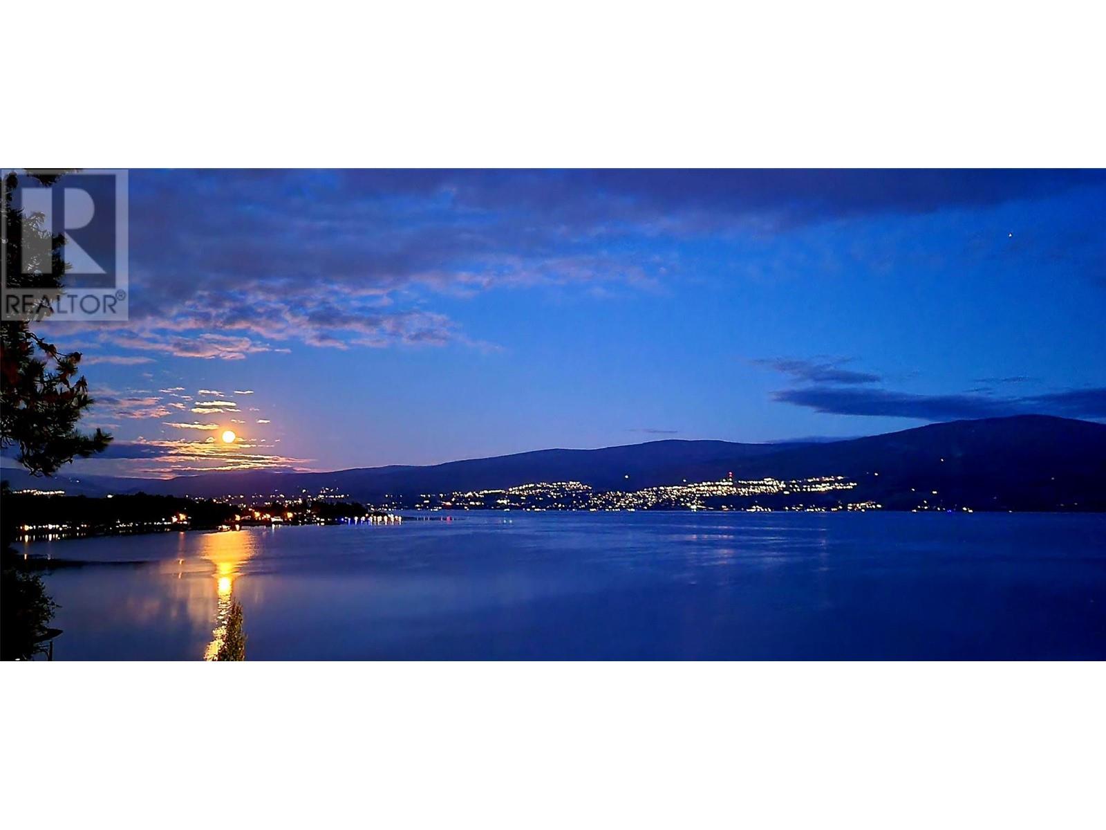  3869 Angus Drive, West Kelowna