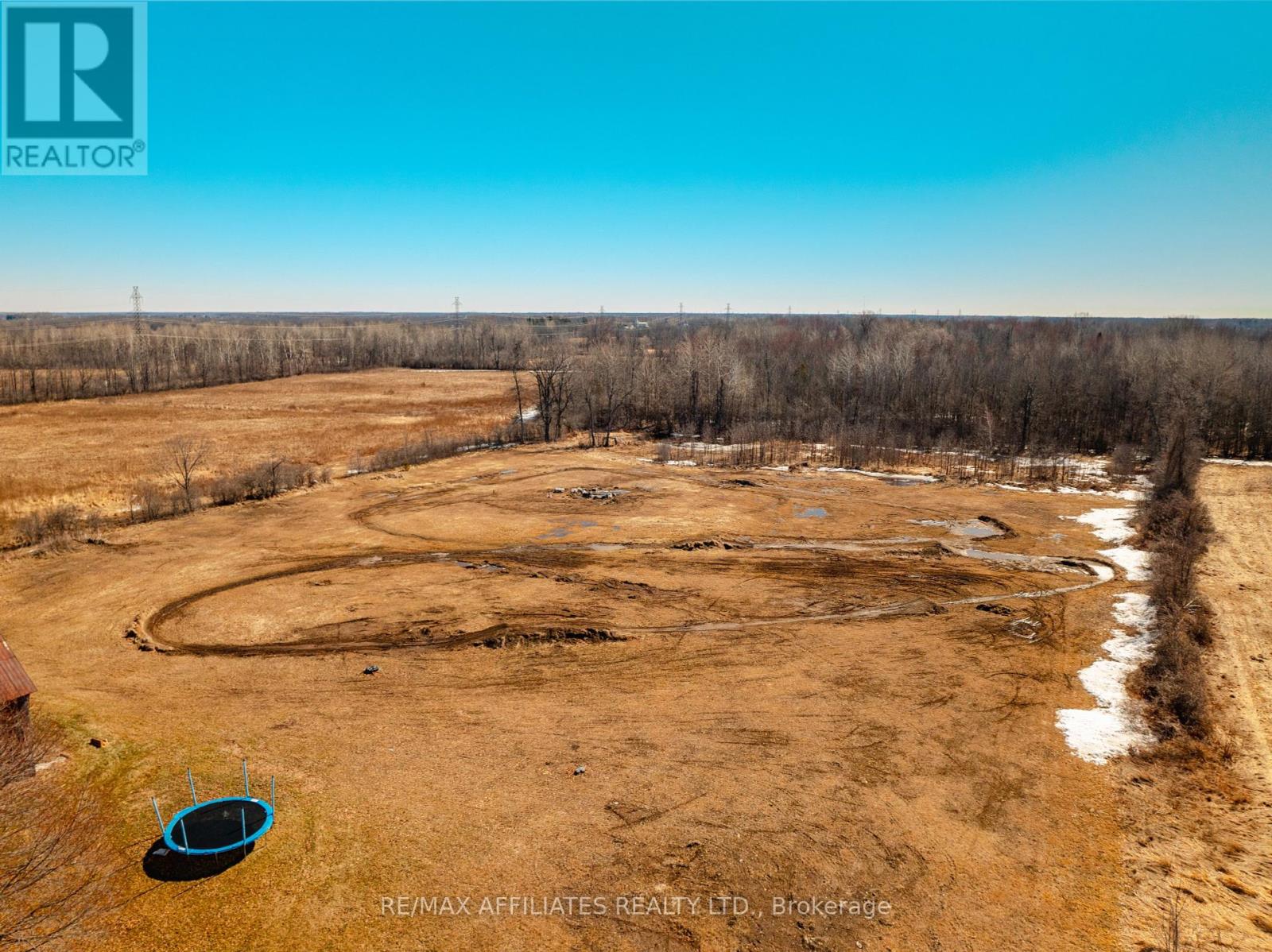 Photo 33 of 885 Townline Road, Elizabethtownkitley ON