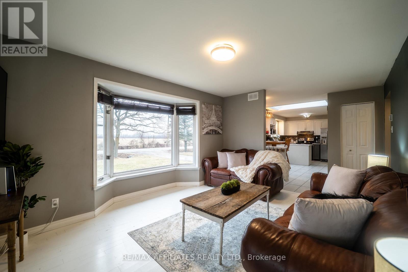 Photo 2 of 885 Townline Road, Elizabethtownkitley ON