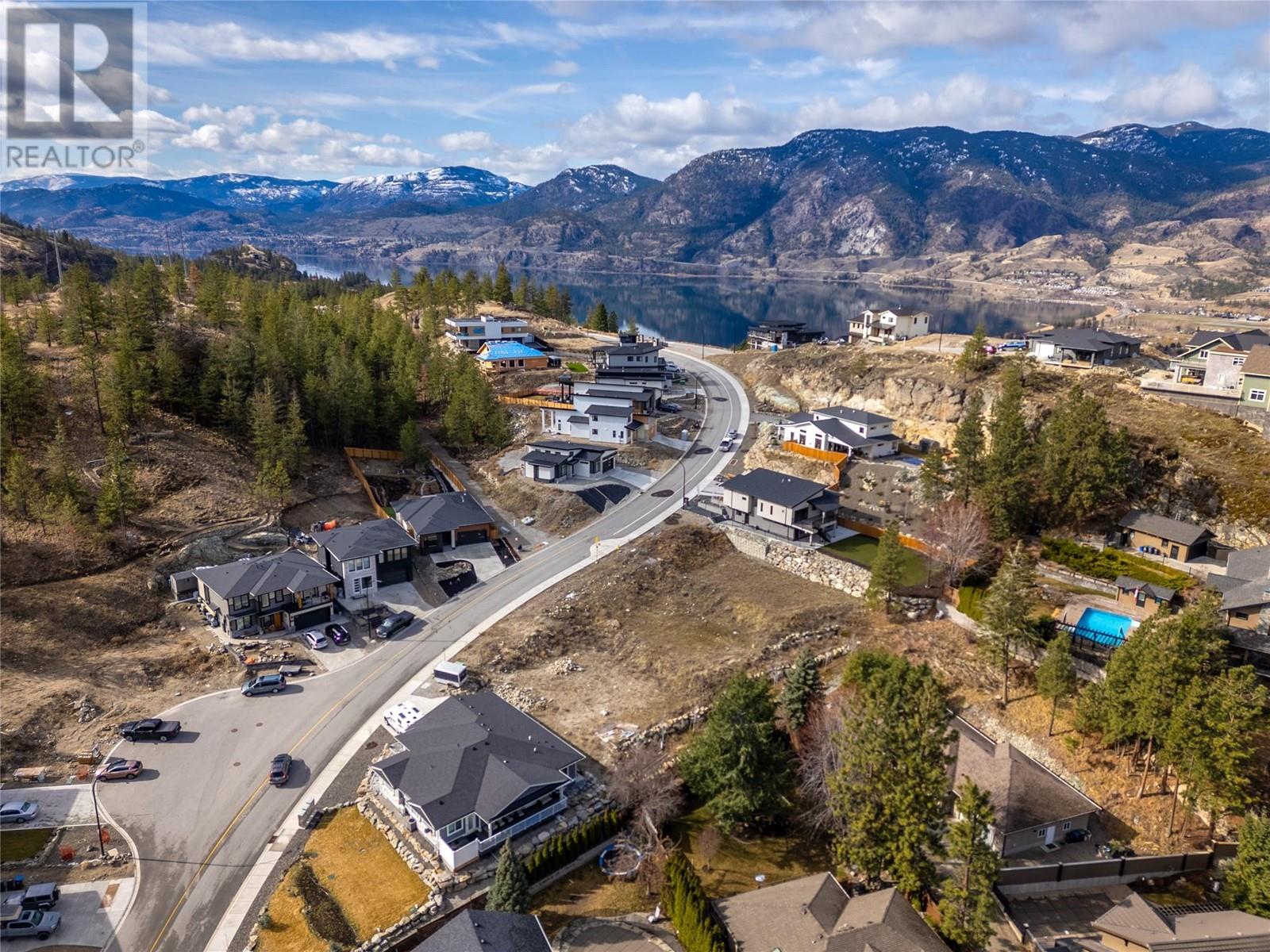 3255 Evergreen Drive, Penticton