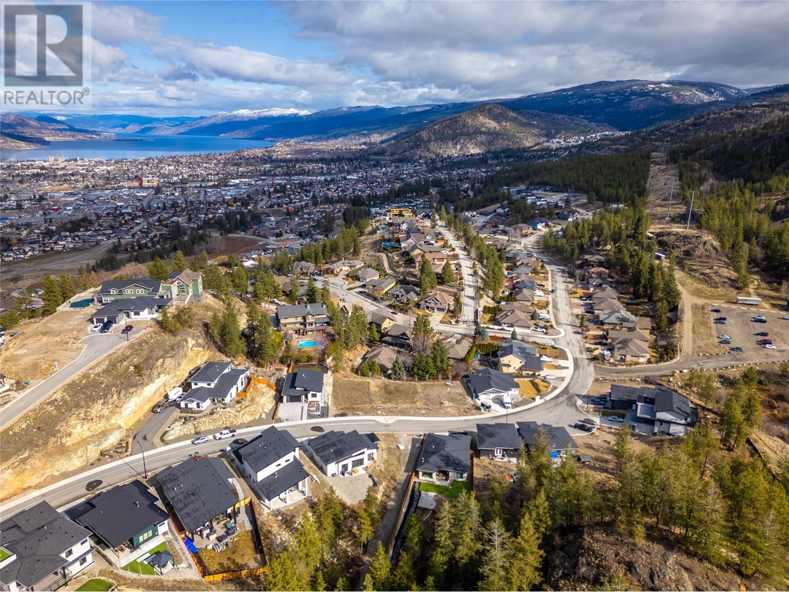 3255 Evergreen Drive, Penticton