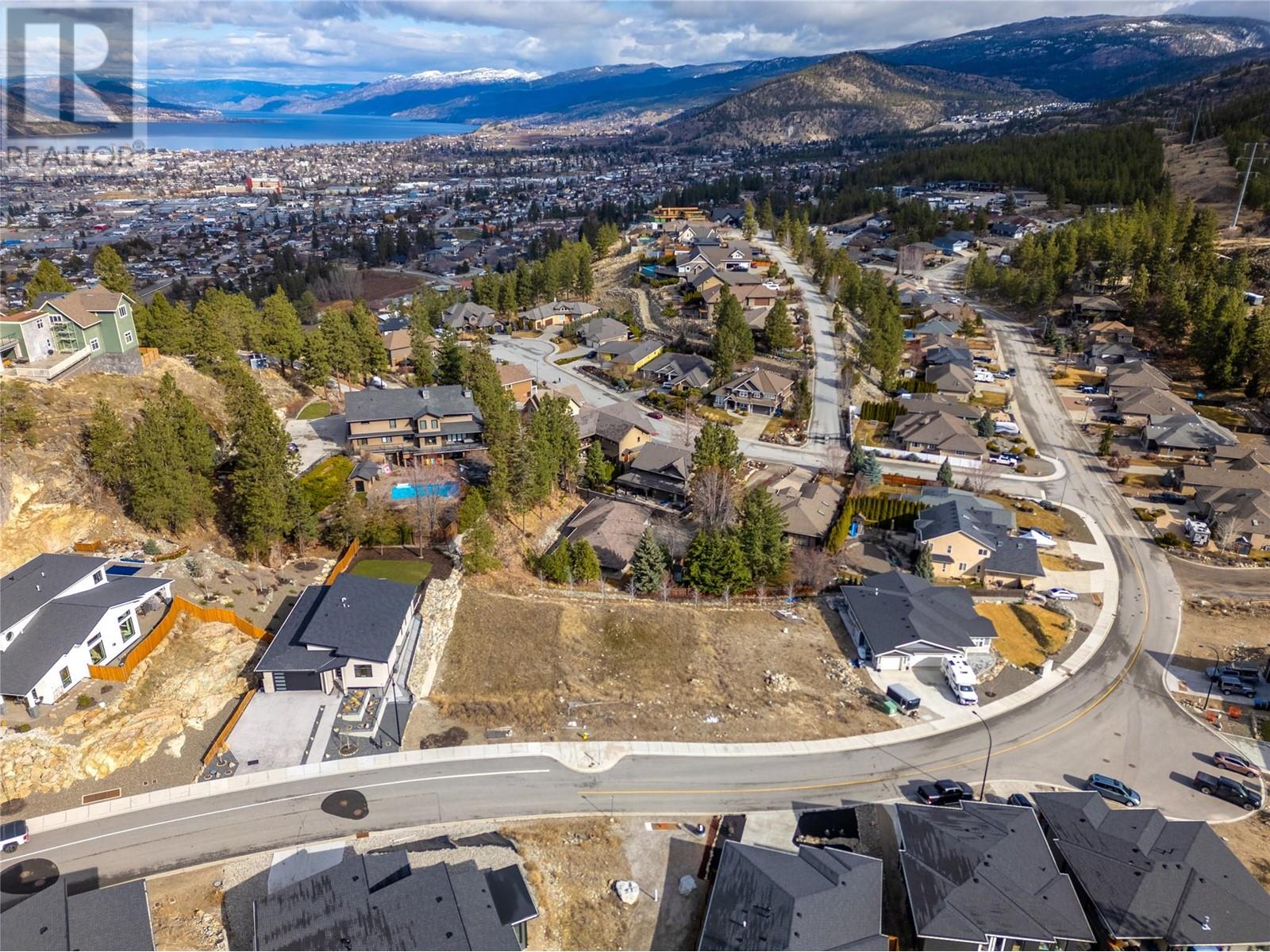 3255 Evergreen Drive, Penticton