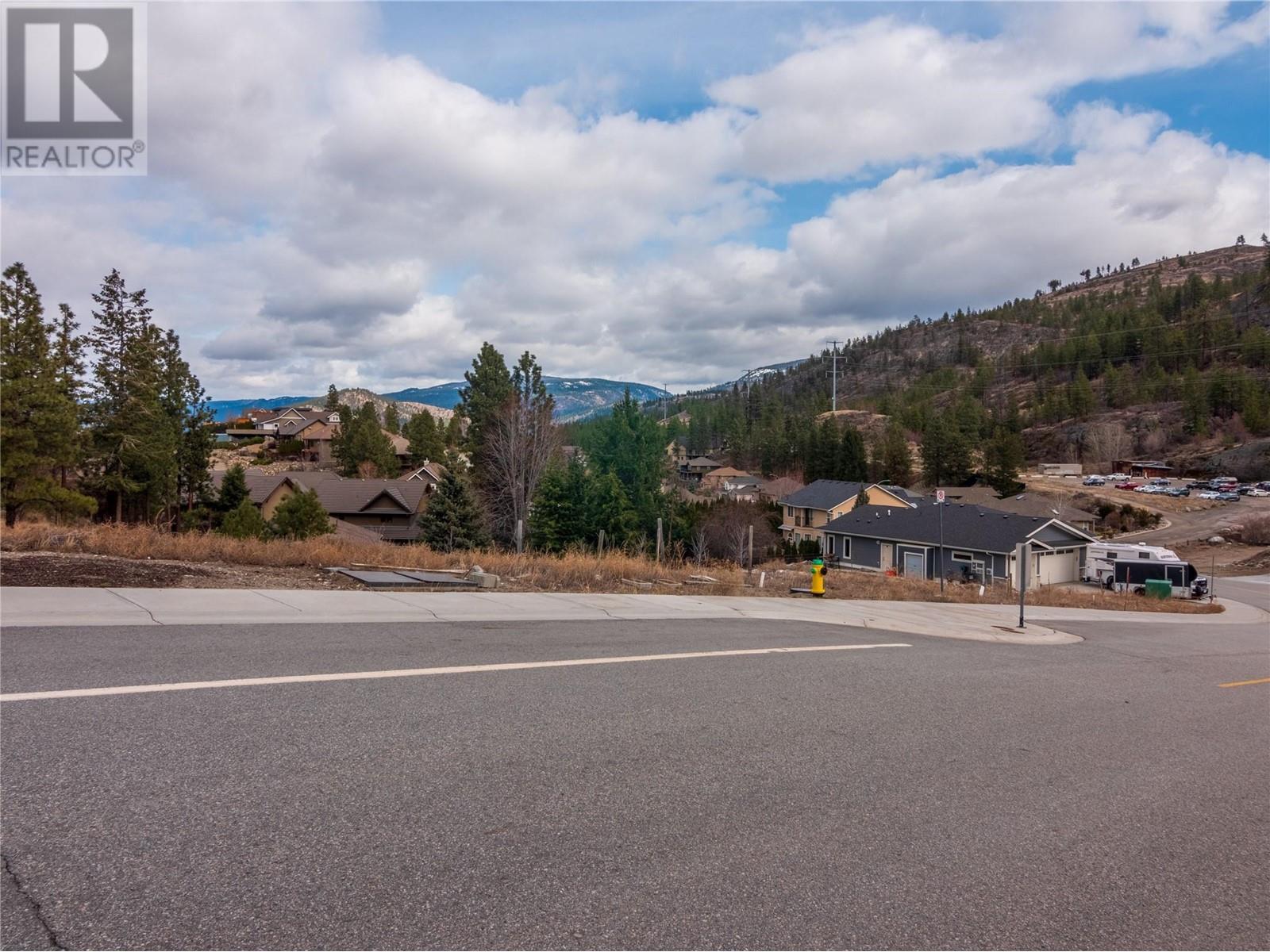 3255 Evergreen Drive, Penticton
