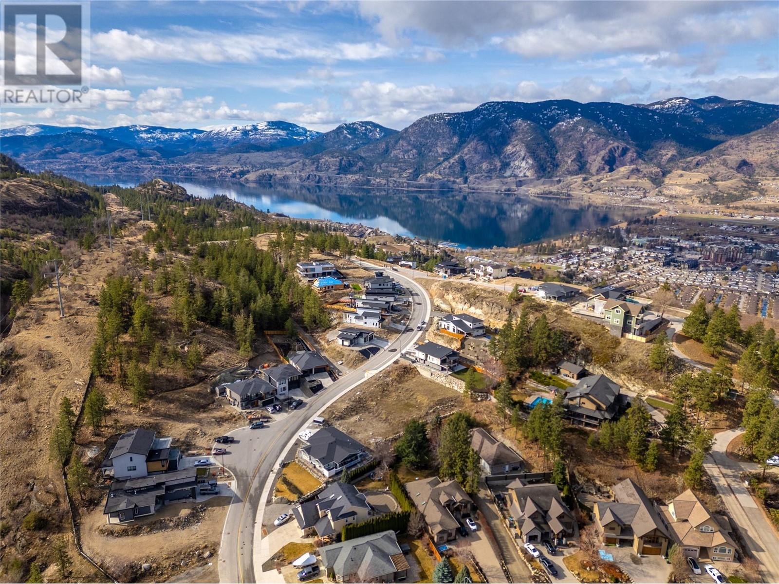3255 Evergreen Drive, Penticton