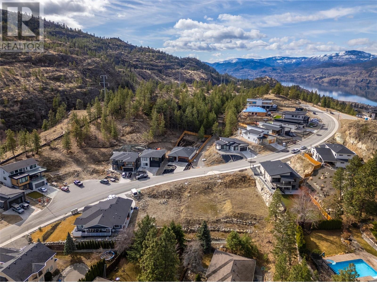3255 Evergreen Drive, Penticton