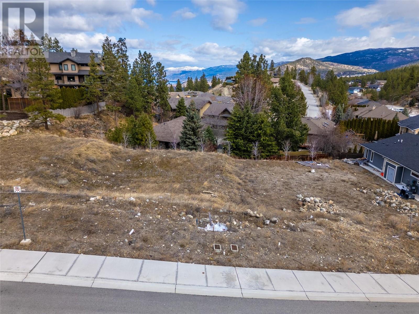 3255 Evergreen Drive, Penticton