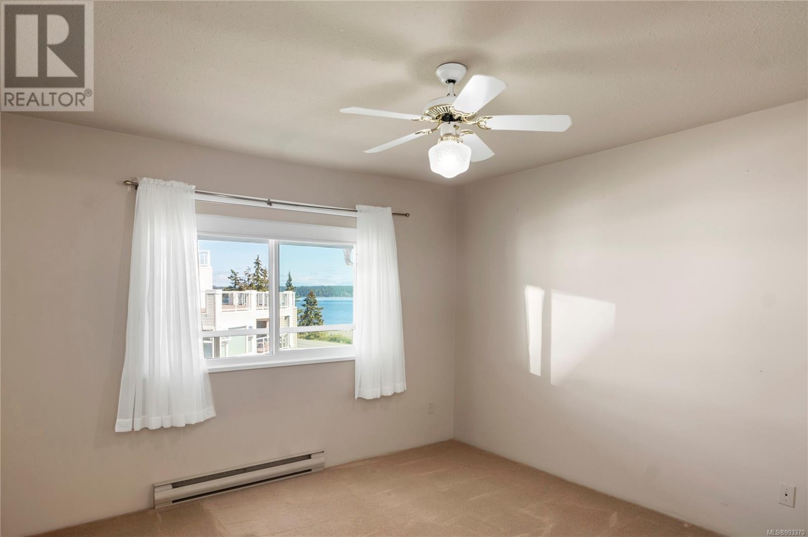 328 390 Island Hwy S, Campbell River real estate listing 993370