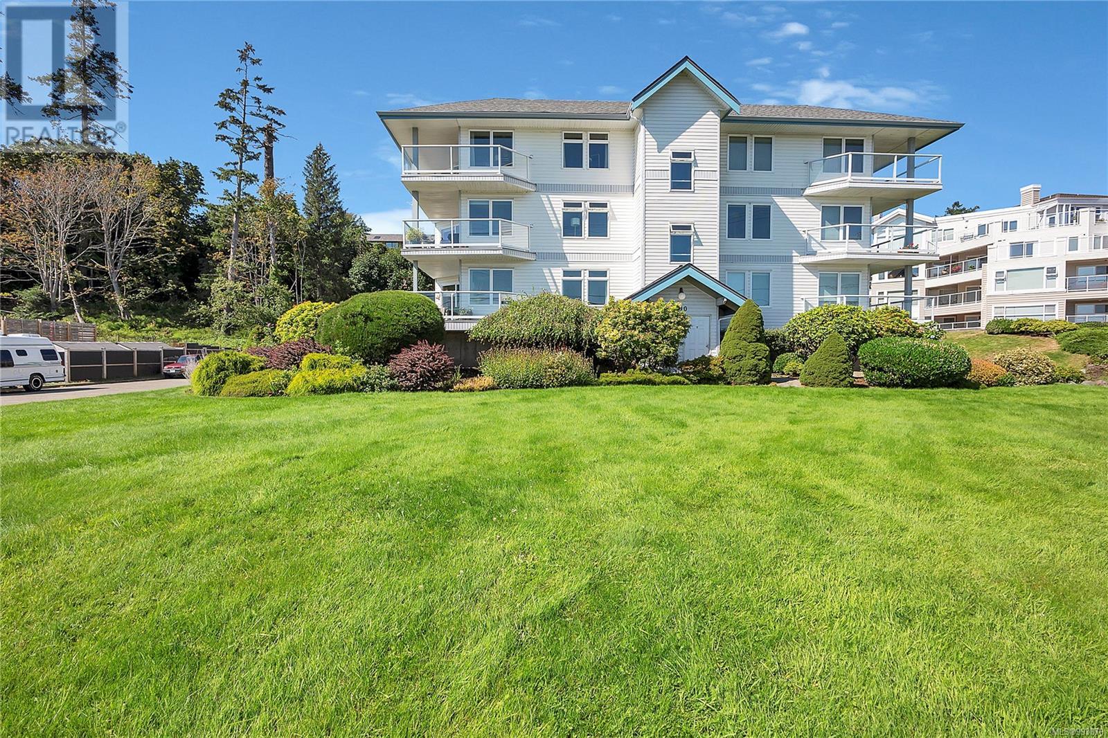 328 390 Island Hwy S, Campbell River real estate listing 993370
