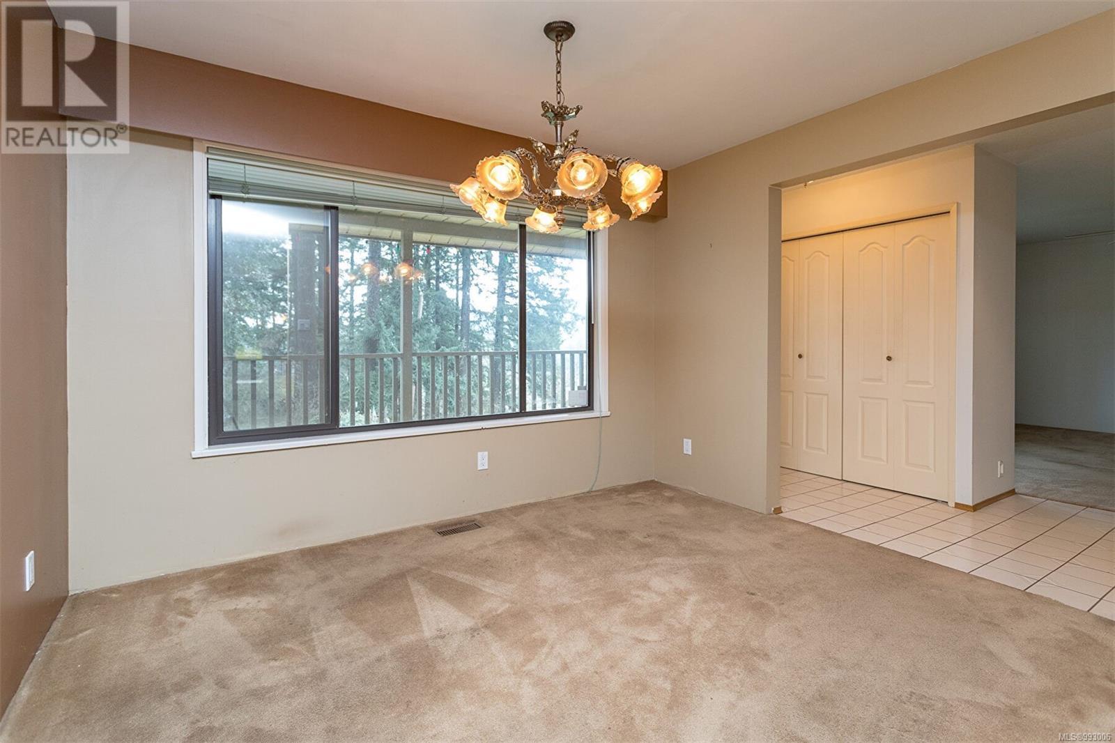 1559 Sawyer Rd, Langford real estate listing 993006
