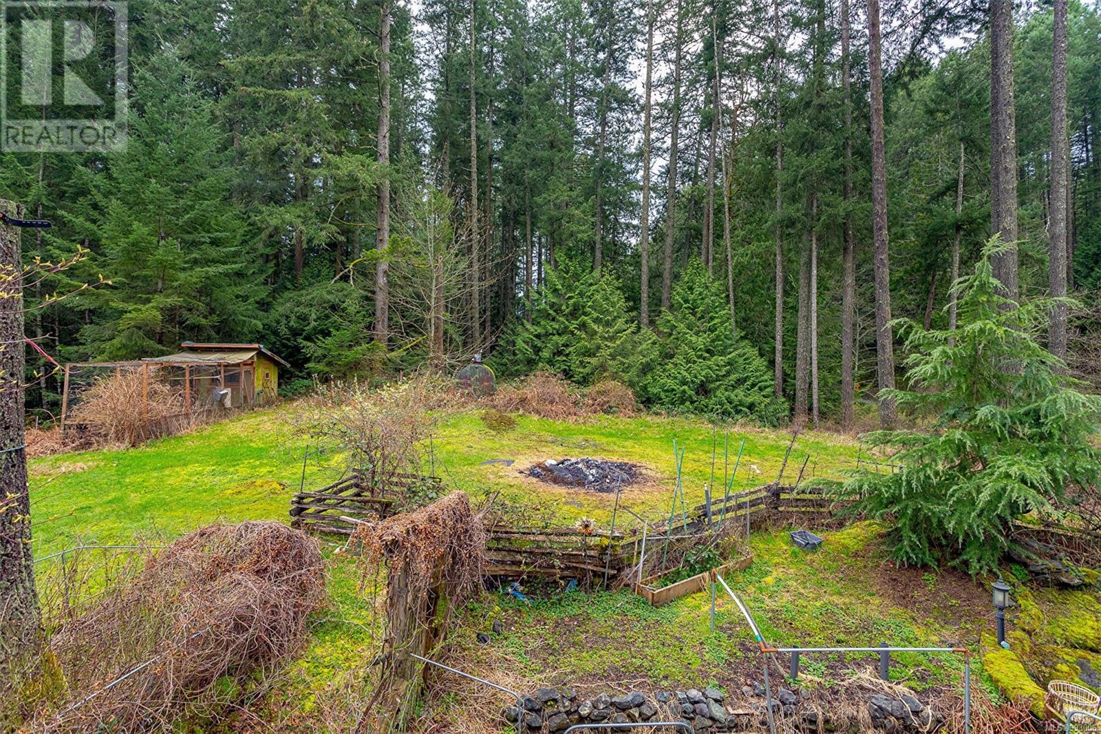 1559 Sawyer Rd, Langford real estate listing 993006