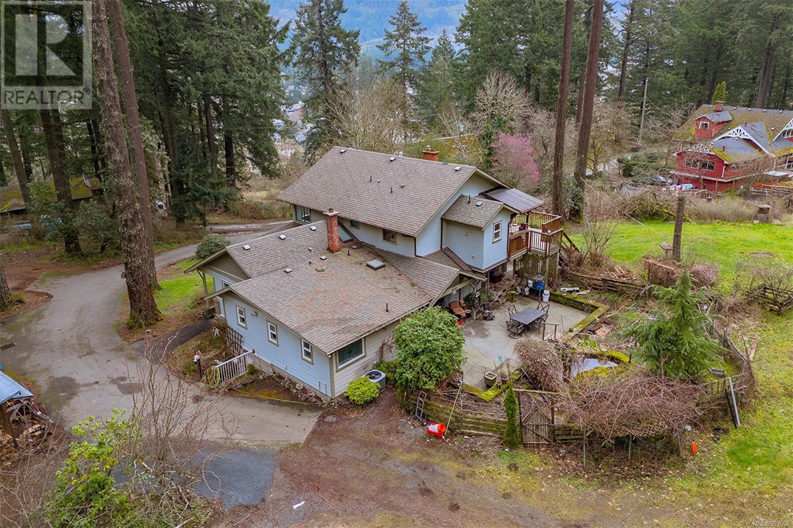 1559 Sawyer Rd, Langford real estate listing 993006