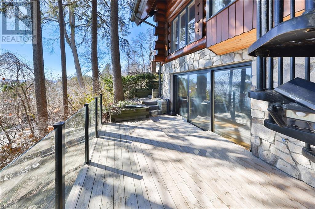 Photo 5 of 270 North Shore Boulevard E, Burlington ON