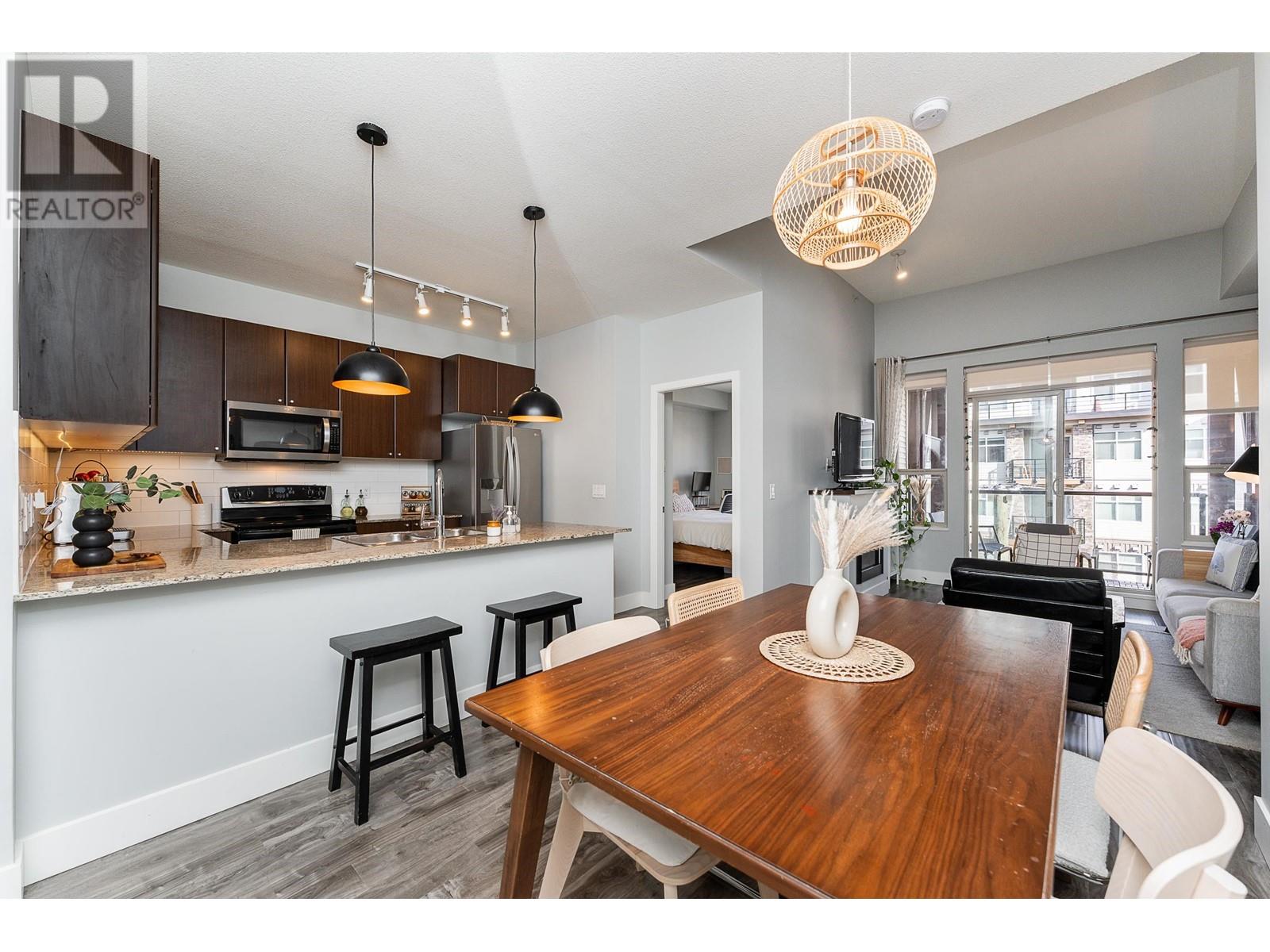 407 2484 WILSON AVENUE, Port Coquitlam
