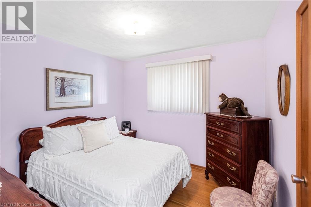 Photo 22 of 176 Walter Avenue S, Hamilton ON