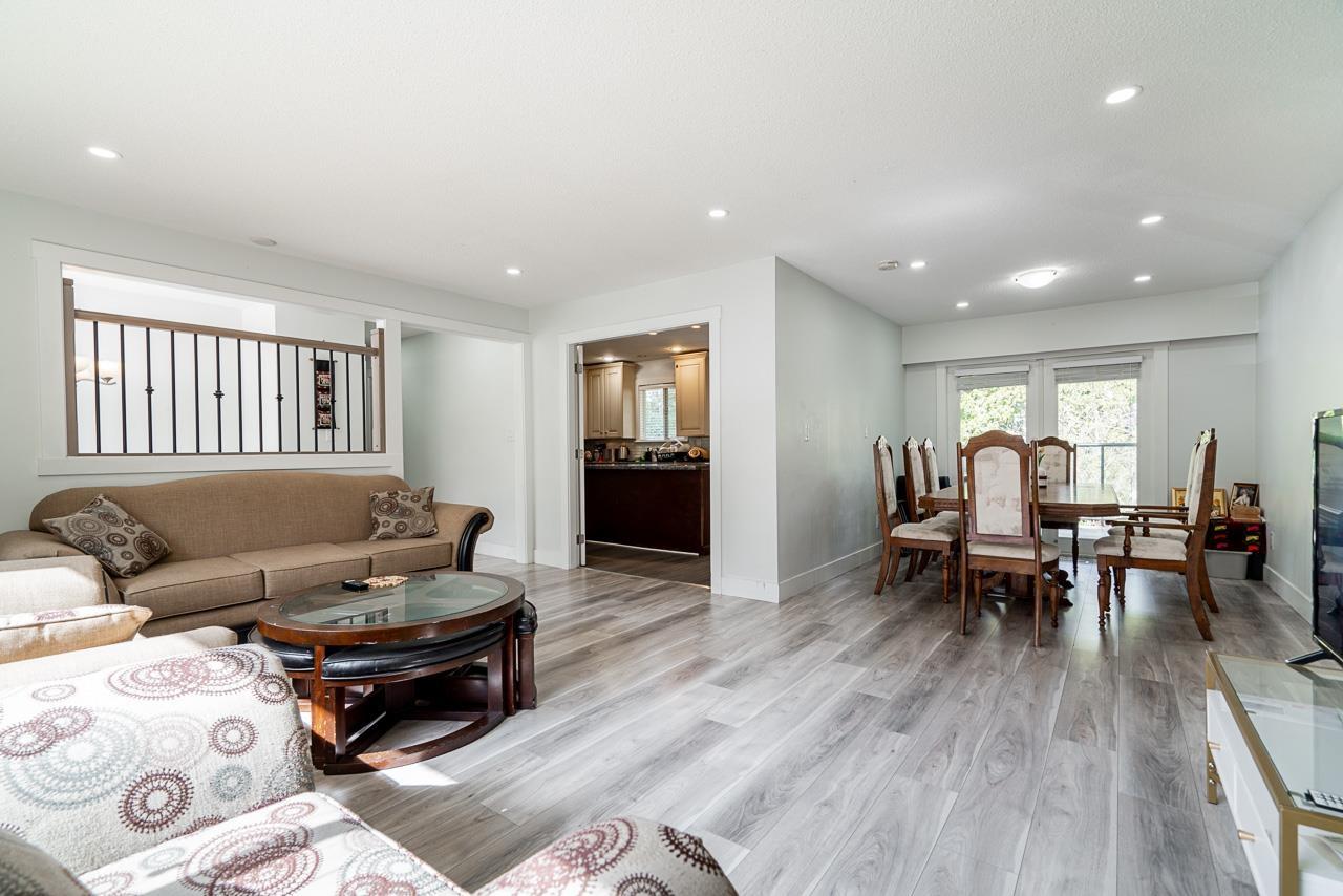 Photo 4 of 11695 64 Avenue, Delta BC